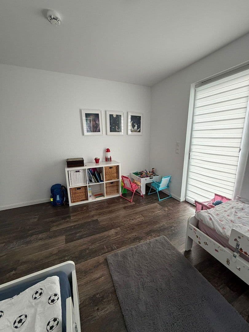 Pronájem bytu 3+1 94 m², Bonner Str. 103, Erftstadt, Severní Porýní-Vestfálsko Pronájem bytu 3+1 94 m², Bonner Str. 103, Erftstadt, Severní Porýní-Vestfálsko