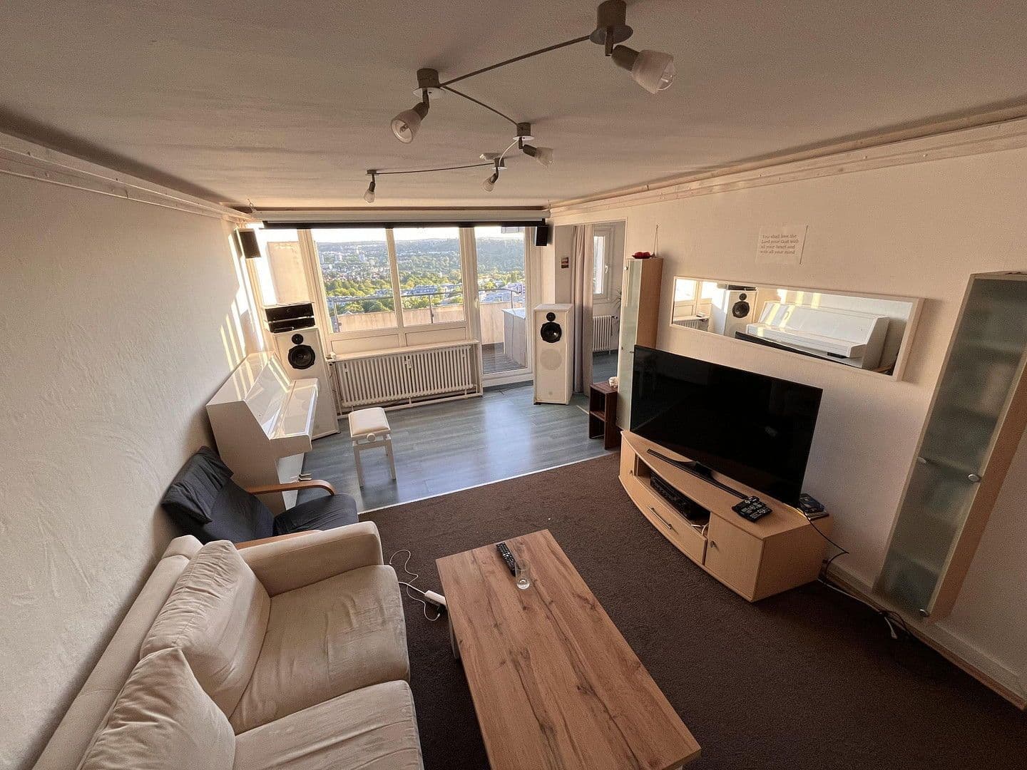 Prodej bytu 6+1 132 m², Stuttgart, Bádensko-Württembersko Prodej bytu 6+1 132 m², Stuttgart, Bádensko-Württembersko