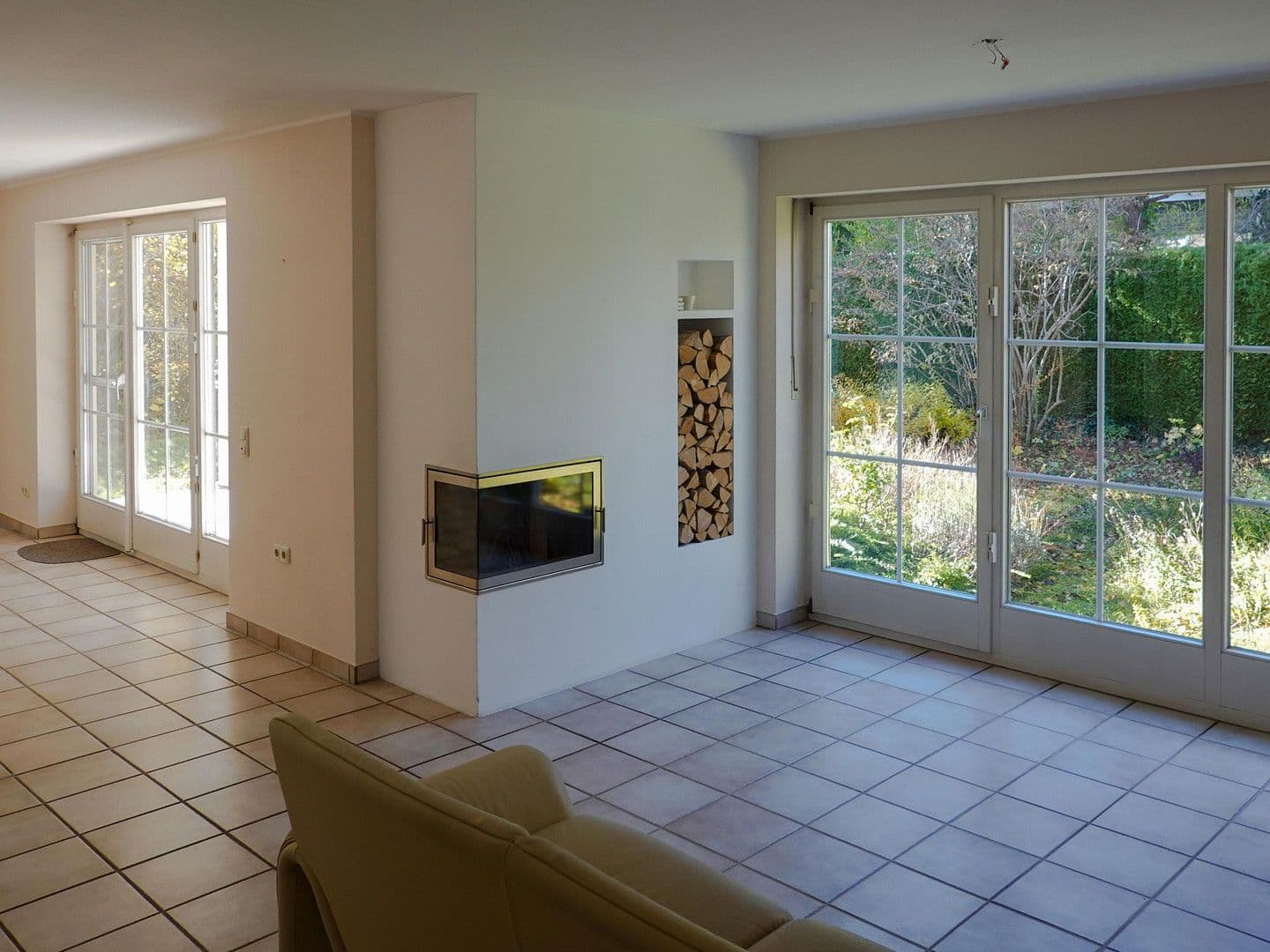 Pronájem domu 175 m², pozemek 598 m², Riemerling, Bavorsko Pronájem domu 175 m², pozemek 598 m², Riemerling, Bavorsko