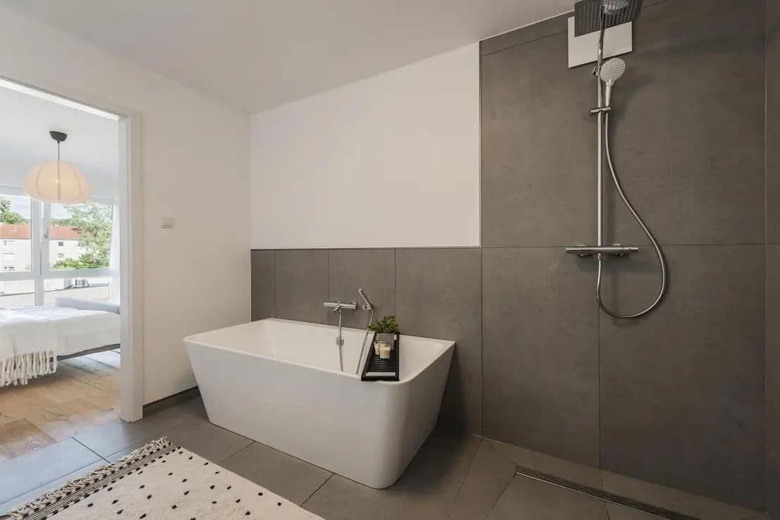 Prodej bytu 3+1 107 m², Kreuzstr. 4, Erkrath, Severní Porýní-Vestfálsko Prodej bytu 3+1 107 m², Kreuzstr. 4, Erkrath, Severní Porýní-Vestfálsko