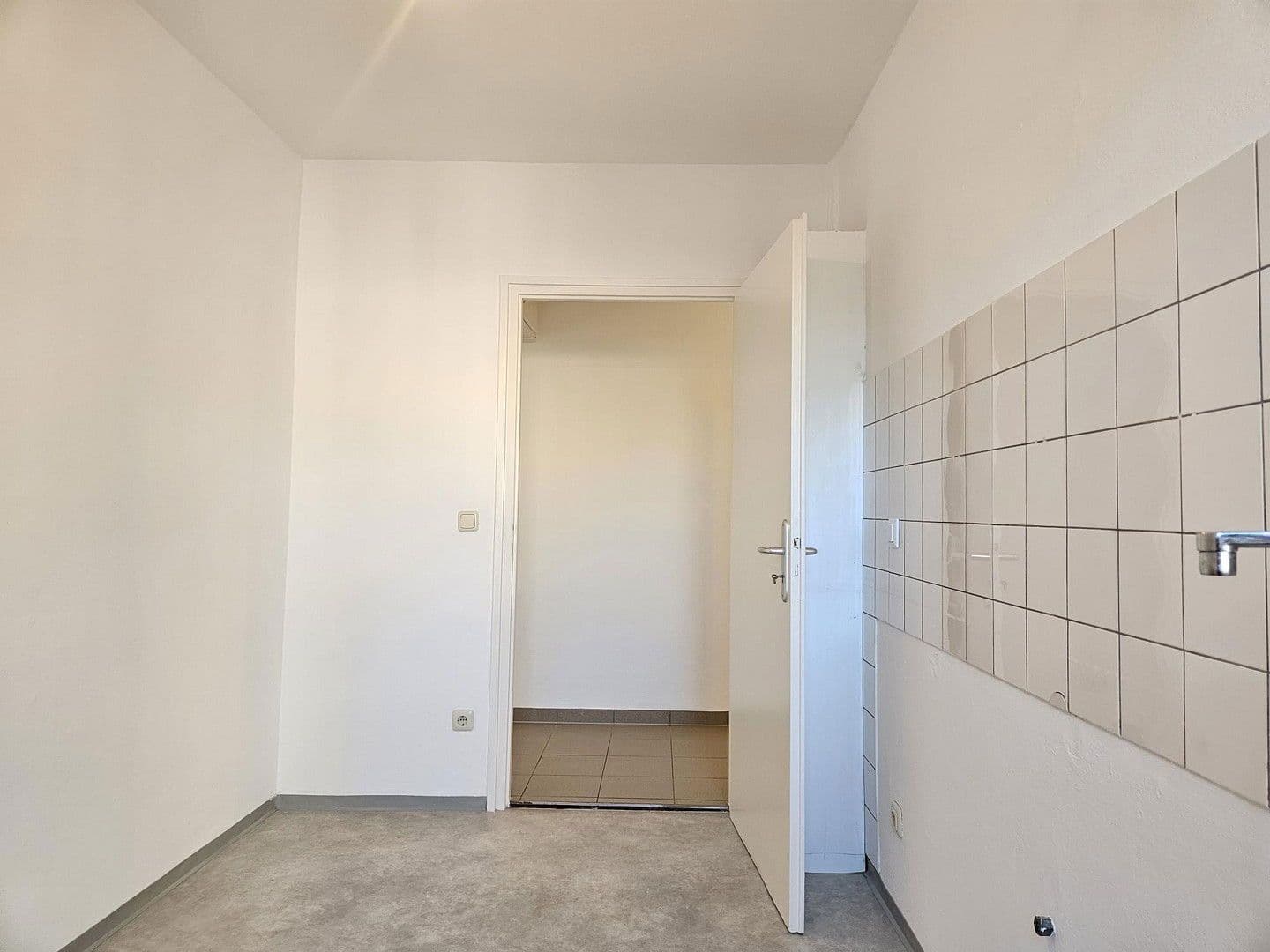Pronájem bytu 3+1 69 m², Paul-Heyse-Straße 19, München, Bavorsko Pronájem bytu 3+1 69 m², Paul-Heyse-Straße 19, München, Bavorsko