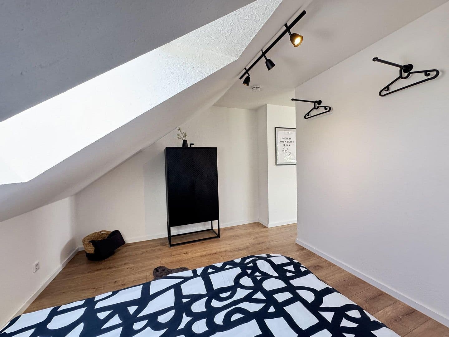 Prodej bytu 2+1 44 m², Isar Straße 3, Braunschweig, Dolní Sasko Prodej bytu 2+1 44 m², Isar Straße 3, Braunschweig, Dolní Sasko