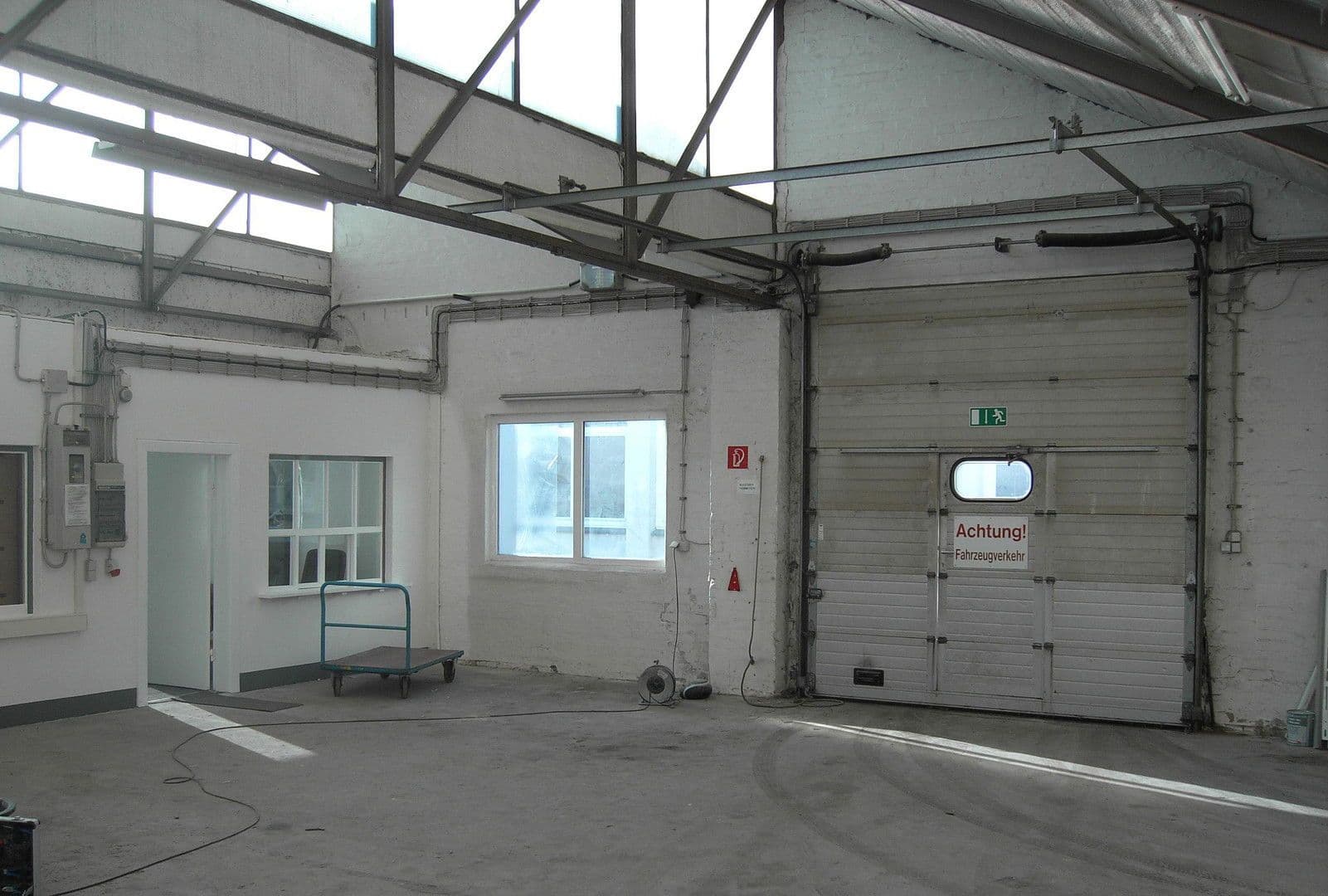 Pronájem nebytového prostoru 680 m², Pinneberg, Šlesvicko-Holštýnsko Pronájem nebytového prostoru 680 m², Pinneberg, Šlesvicko-Holštýnsko