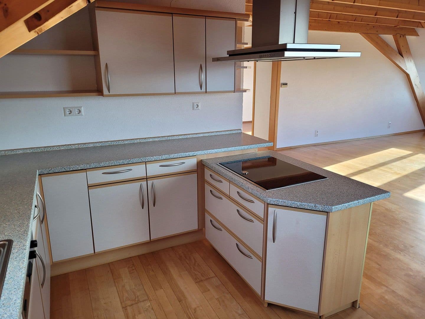 Pronájem bytu 4+kk 130 m², Laufenburg (Baden), Bádensko-Württembersko Pronájem bytu 4+kk 130 m², Laufenburg (Baden), Bádensko-Württembersko