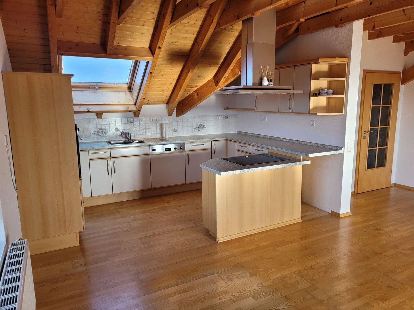 Pronájem bytu 4+kk 130 m², Laufenburg (Baden), Bádensko-Württembersko Pronájem bytu 4+kk 130 m², Laufenburg (Baden), Bádensko-Württembersko