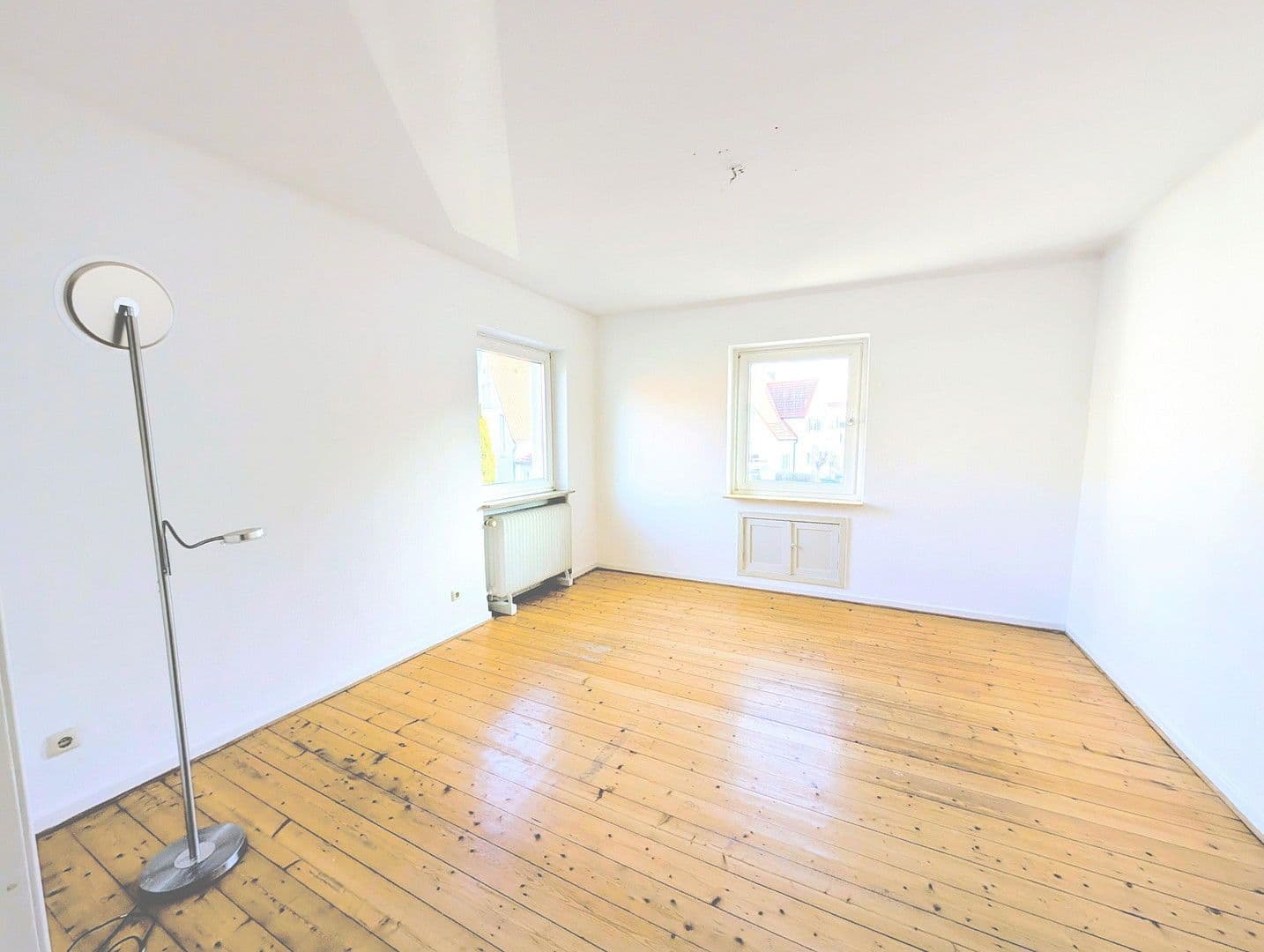 Pronájem bytu 3+1 84 m², Feuergraben 6, Hameln, Dolní Sasko Pronájem bytu 3+1 84 m², Feuergraben 6, Hameln, Dolní Sasko