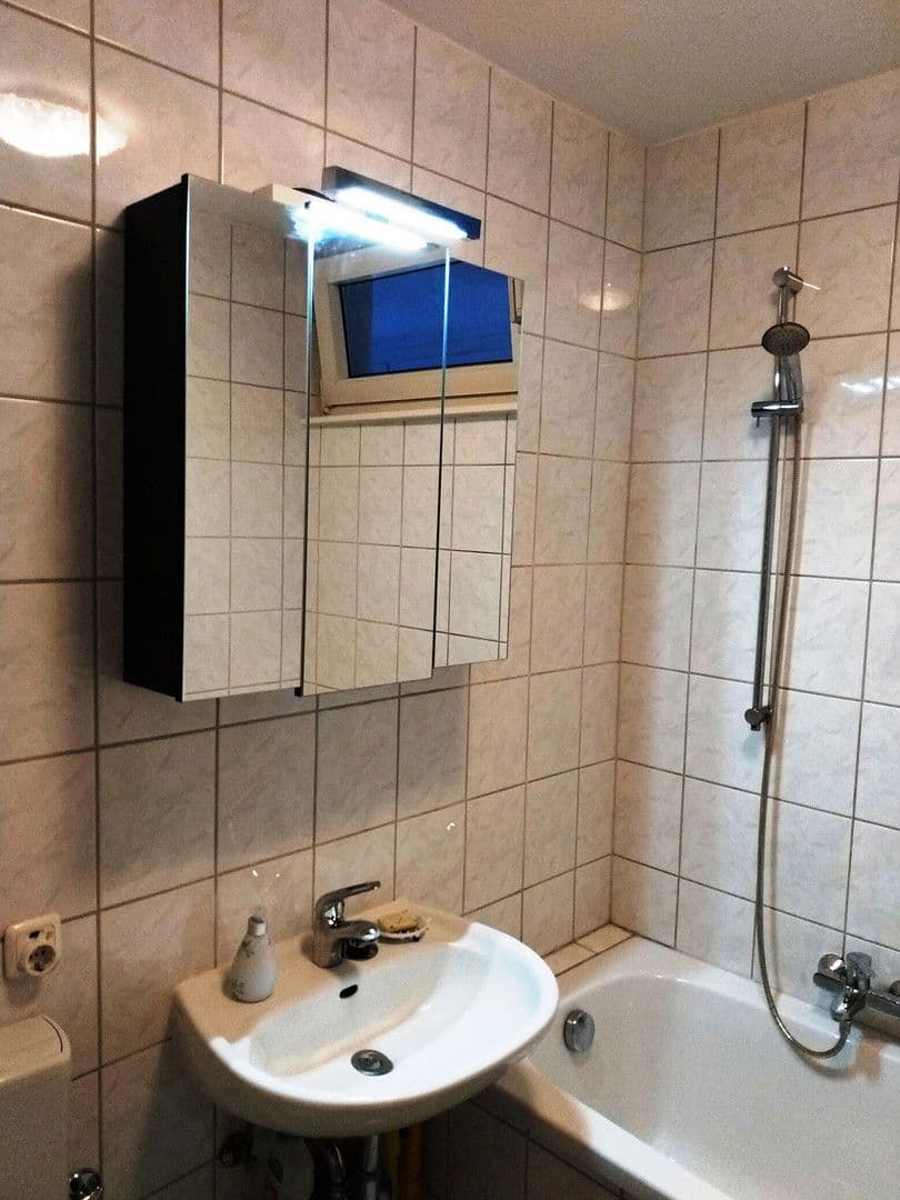 Prodej bytu 2+1 58 m², Maintal, Hessen Prodej bytu 2+1 58 m², Maintal, Hessen