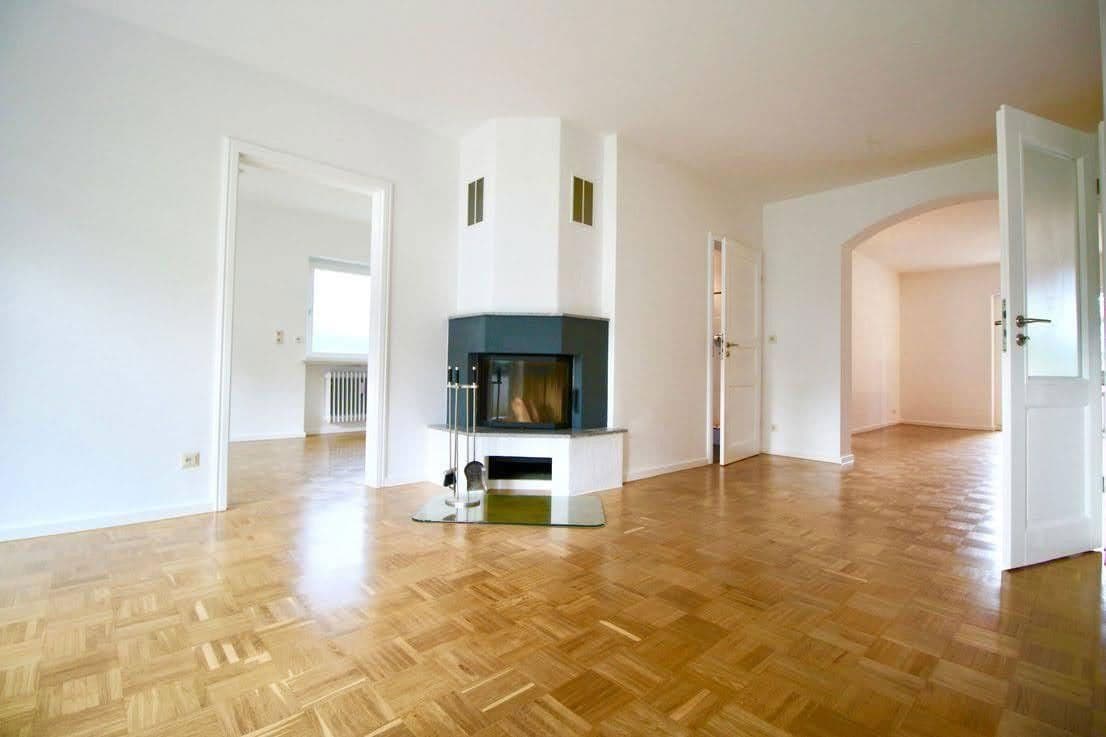 Pronájem bytu 3+1 109 m², Hochederstraße 9, München, Bavorsko Pronájem bytu 3+1 109 m², Hochederstraße 9, München, Bavorsko