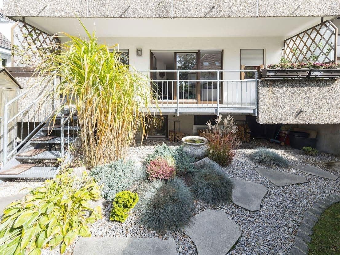 Pronájem bytu 3+1 109 m², Hochederstraße 9, München, Bavorsko Pronájem bytu 3+1 109 m², Hochederstraße 9, München, Bavorsko