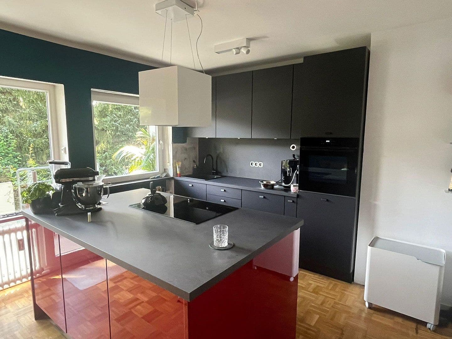 Pronájem bytu 3+1 109 m², Hochederstraße 9, München, Bavorsko Pronájem bytu 3+1 109 m², Hochederstraße 9, München, Bavorsko