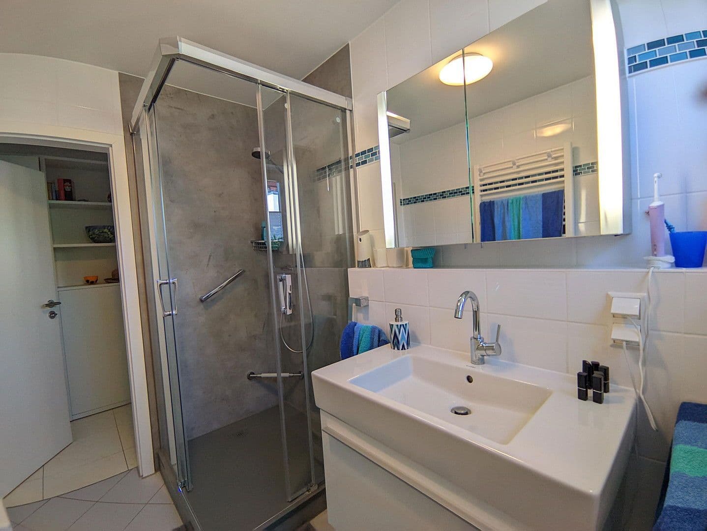 Pronájem bytu 3+1 89 m², Wolfsburg, Dolní Sasko Pronájem bytu 3+1 89 m², Wolfsburg, Dolní Sasko