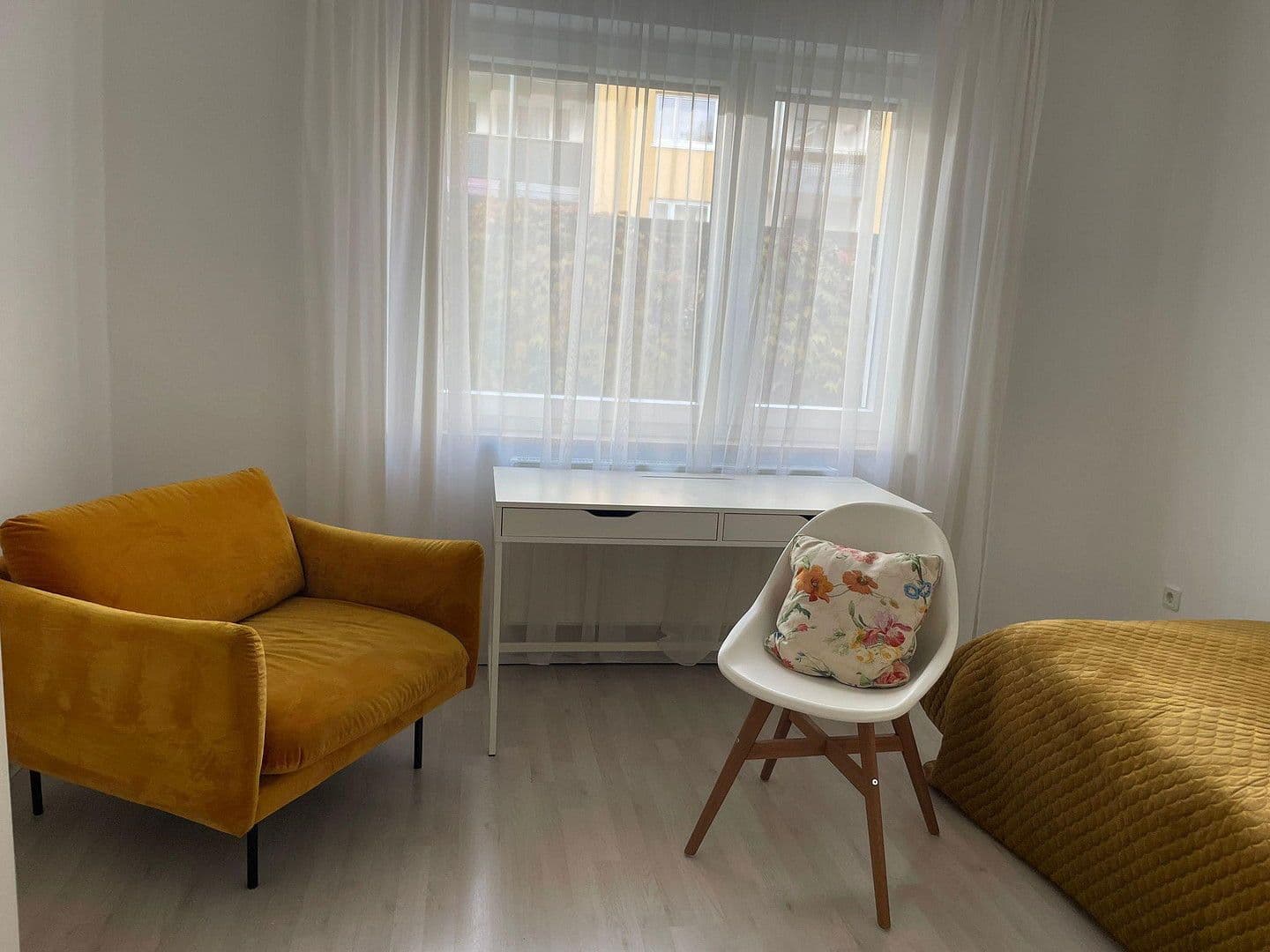 Pronájem bytu 3+1 65 m², Richard-Strauss-Str.000000, München, Bavorsko Pronájem bytu 3+1 65 m², Richard-Strauss-Str.000000, München, Bavorsko