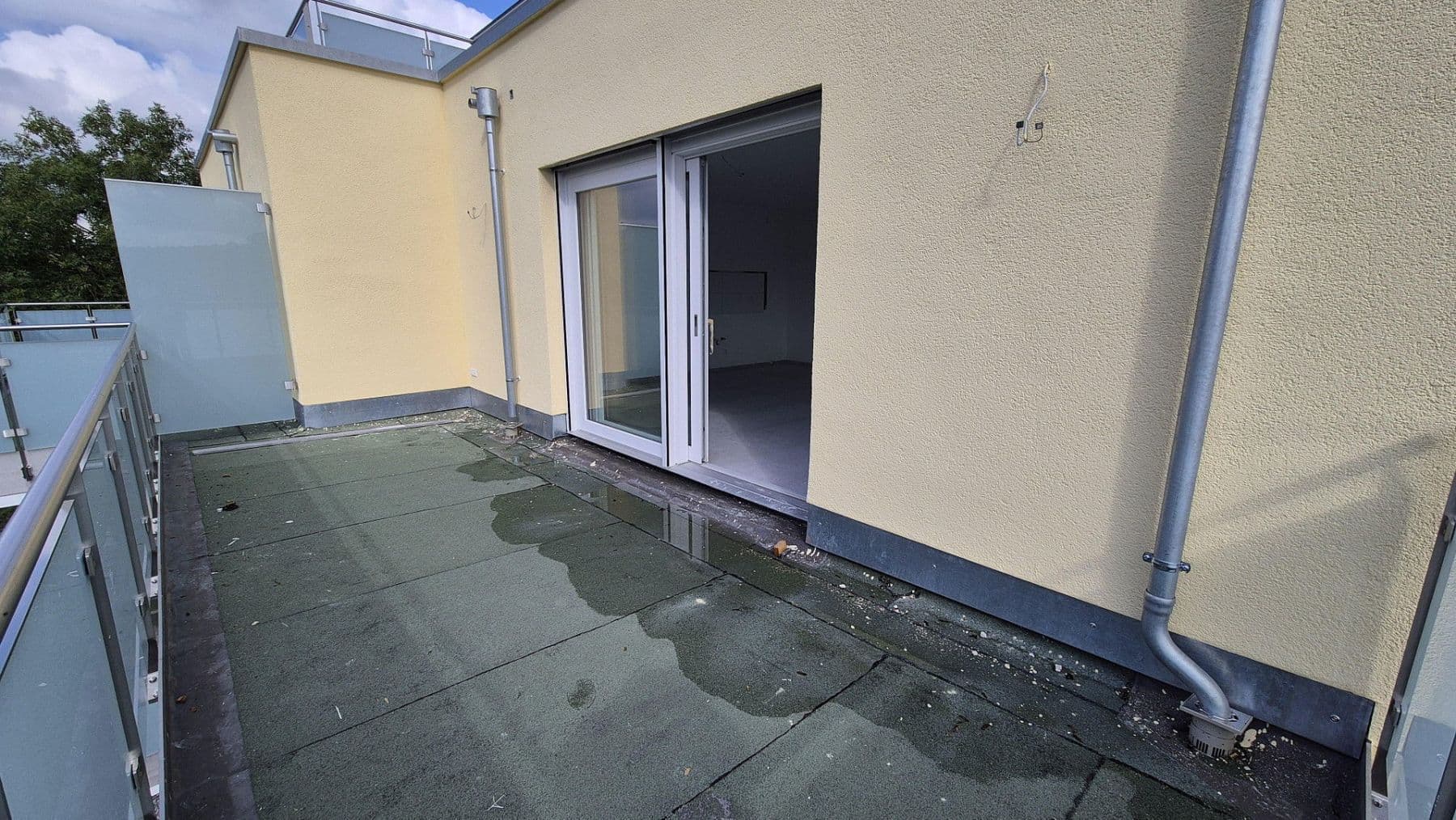 Pronájem bytu 3+1 90 m², Aglasterhausen, Bádensko-Württembersko Pronájem bytu 3+1 90 m², Aglasterhausen, Bádensko-Württembersko