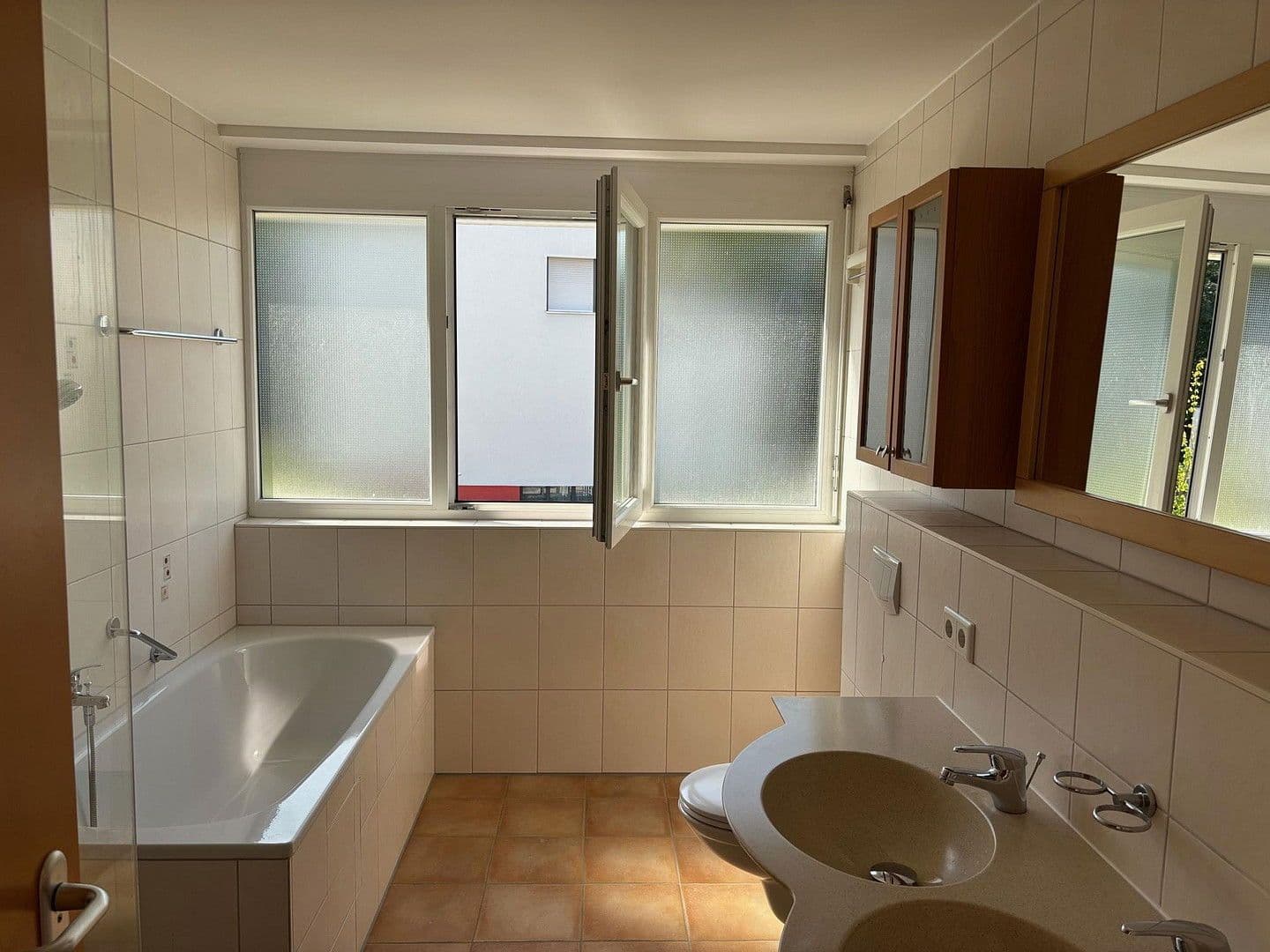 Pronájem bytu 5+1 114 m², Föhrichhof, Stuttgart, Bádensko-Württembersko Pronájem bytu 5+1 114 m², Föhrichhof, Stuttgart, Bádensko-Württembersko