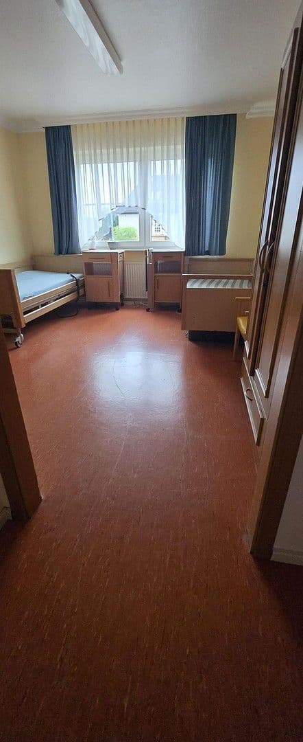 Prodej domu 1.350 m², pozemek 5.045 m², Auf der Loge 7, Wedemark, Dolní Sasko Prodej domu 1.350 m², pozemek 5.045 m², Auf der Loge 7, Wedemark, Dolní Sasko