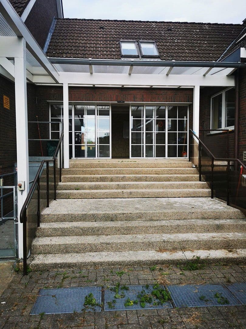 Prodej domu 1.350 m², pozemek 5.045 m², Auf der Loge 7, Wedemark, Dolní Sasko Prodej domu 1.350 m², pozemek 5.045 m², Auf der Loge 7, Wedemark, Dolní Sasko