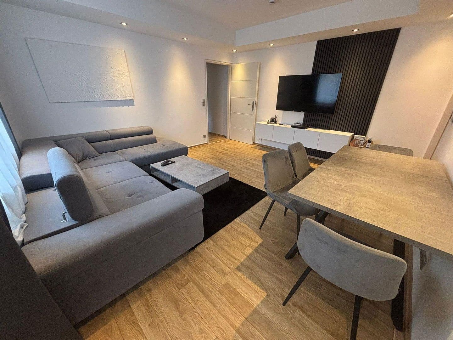 Prodej bytu 3+1 63 m², Kelkheim (Taunus), Hessen Prodej bytu 3+1 63 m², Kelkheim (Taunus), Hessen