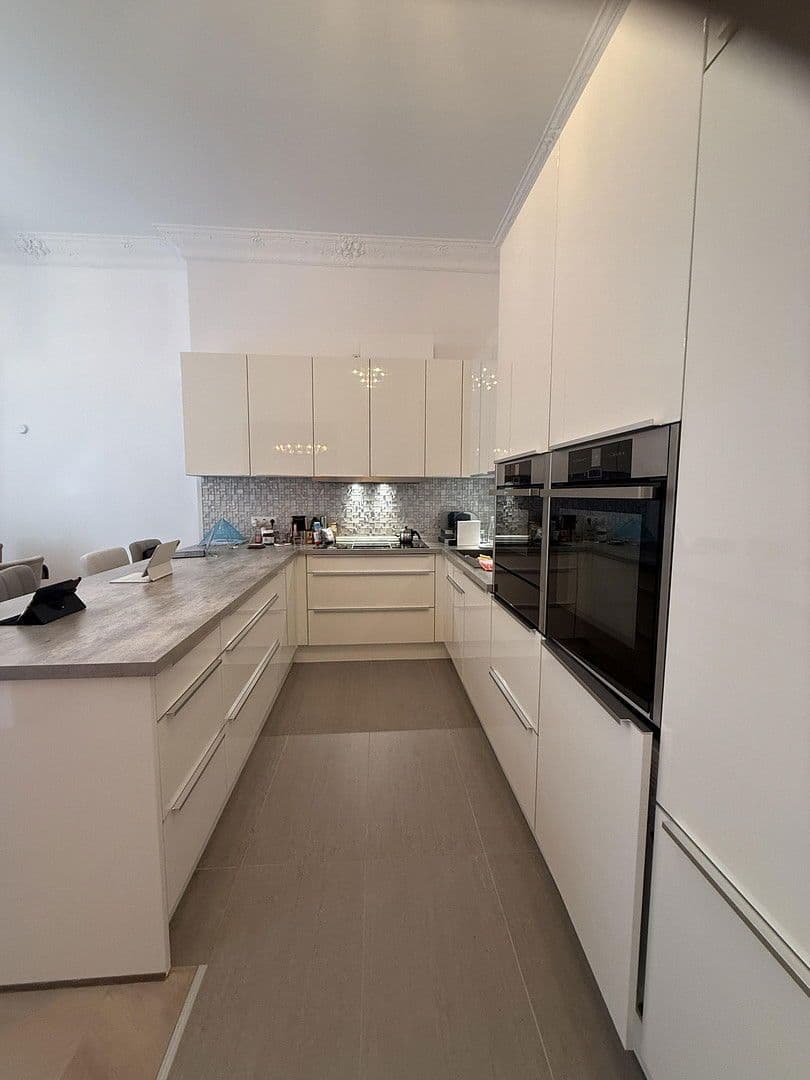 Pronájem bytu 3+1 103 m², Berlin, Berlín Pronájem bytu 3+1 103 m², Berlin, Berlín