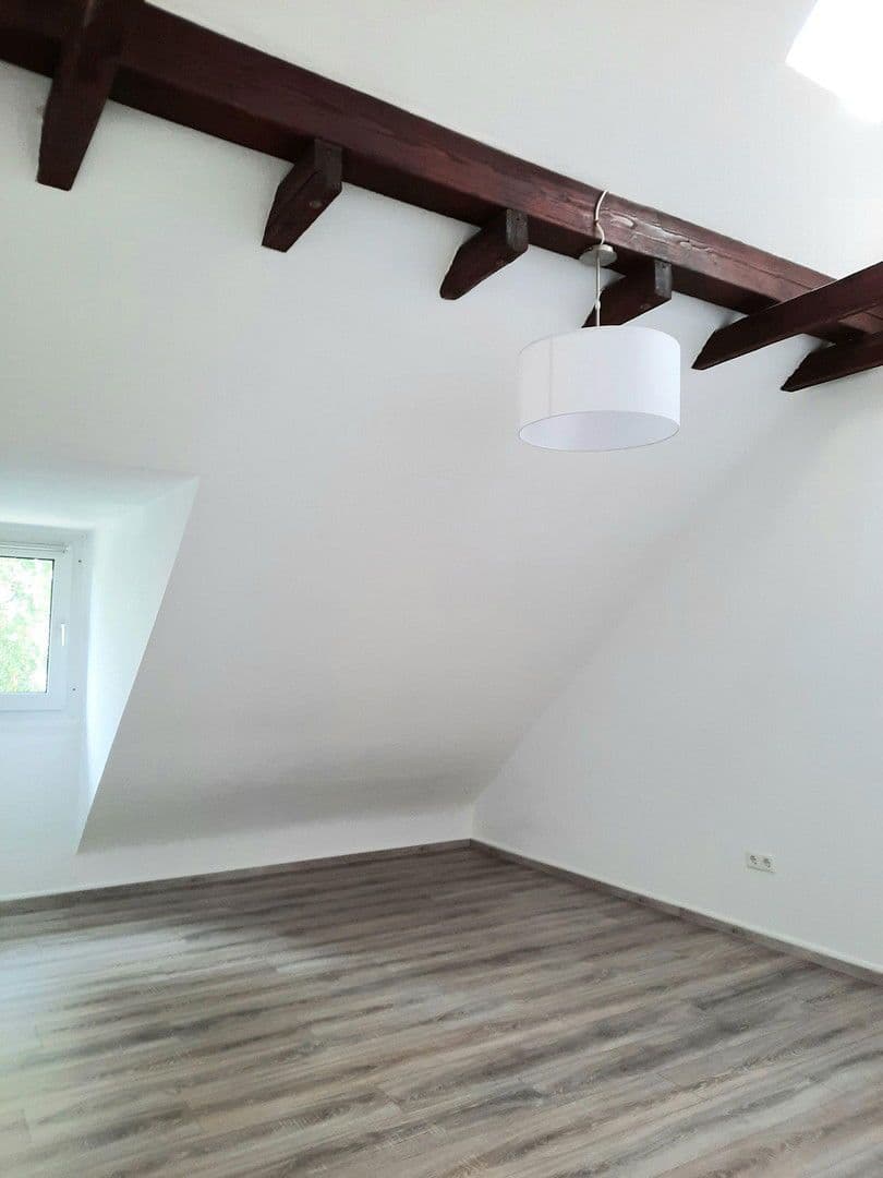 Pronájem bytu 3+1 83 m², Meerbusch, Severní Porýní-Vestfálsko Pronájem bytu 3+1 83 m², Meerbusch, Severní Porýní-Vestfálsko