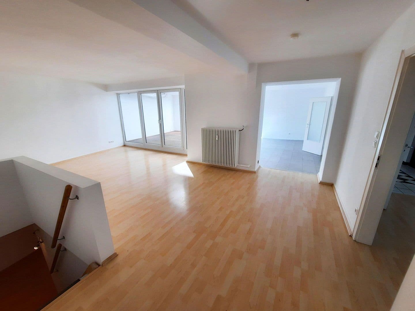 Pronájem bytu 4+1 166 m², Grafenberger Allee 91, Düsseldorf, Severní Porýní-Vestfálsko Pronájem bytu 4+1 166 m², Grafenberger Allee 91, Düsseldorf, Severní Porýní-Vestfálsko