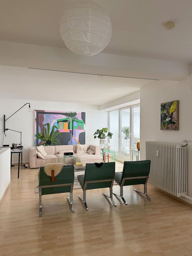 Pronájem bytu 4+1 166 m², Grafenberger Allee 91, Düsseldorf, Severní Porýní-Vestfálsko Pronájem bytu 4+1 166 m², Grafenberger Allee 91, Düsseldorf, Severní Porýní-Vestfálsko