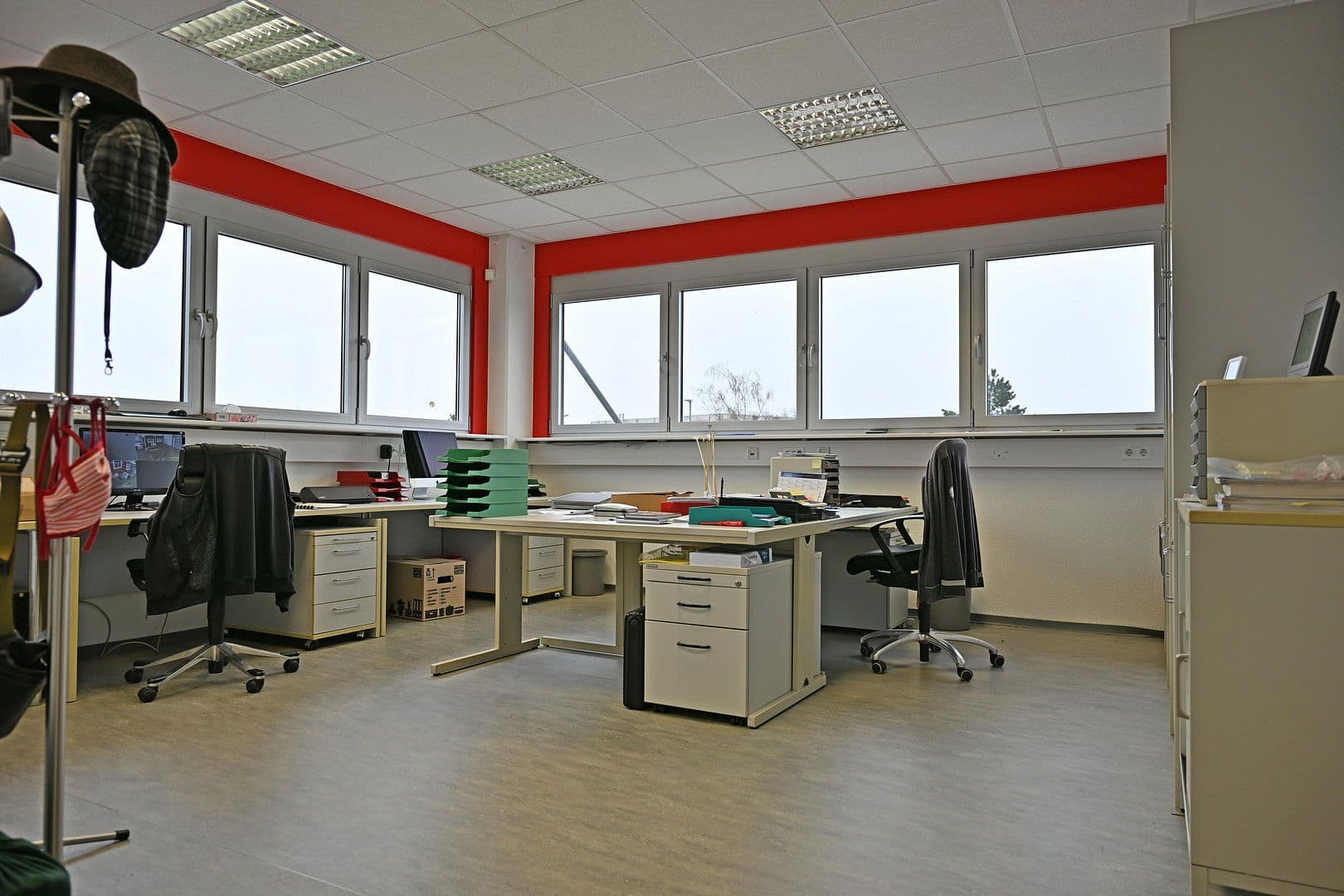 Prodej nebytového prostoru 5.000 m², Bad Säckingen, Bádensko-Württembersko Prodej nebytového prostoru 5.000 m², Bad Säckingen, Bádensko-Württembersko