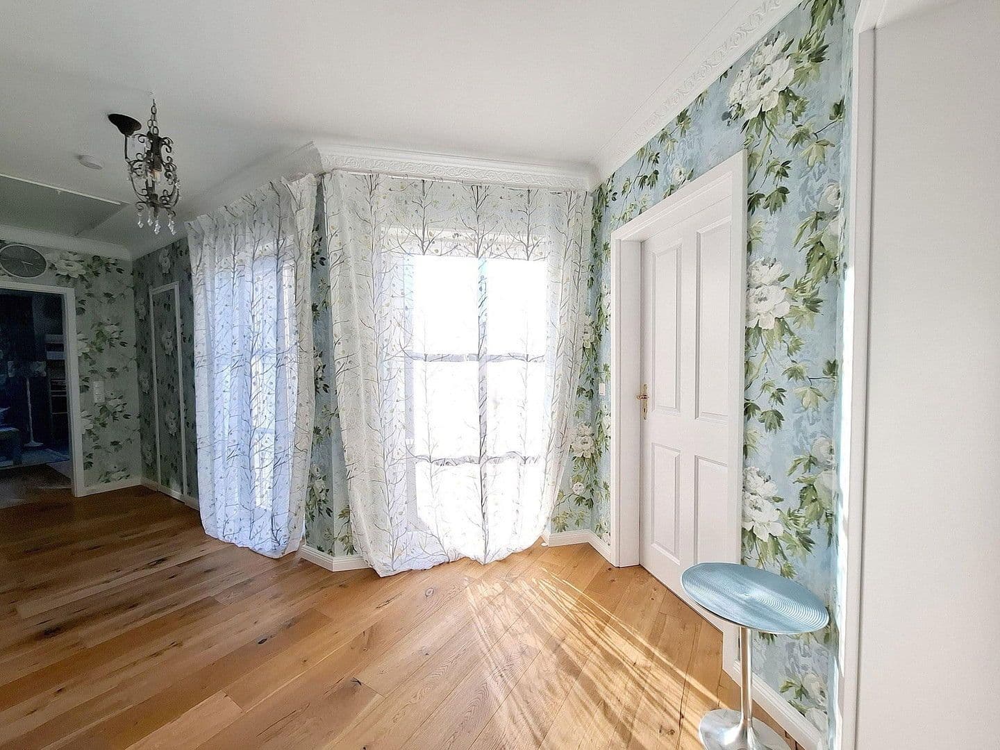 Prodej domu 188 m², pozemek 1.233 m², Densborn, Porýní-Falc Prodej domu 188 m², pozemek 1.233 m², Densborn, Porýní-Falc