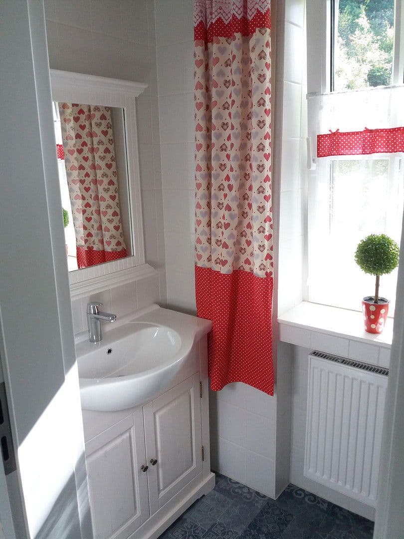 Prodej domu 188 m², pozemek 1.233 m², Densborn, Porýní-Falc Prodej domu 188 m², pozemek 1.233 m², Densborn, Porýní-Falc