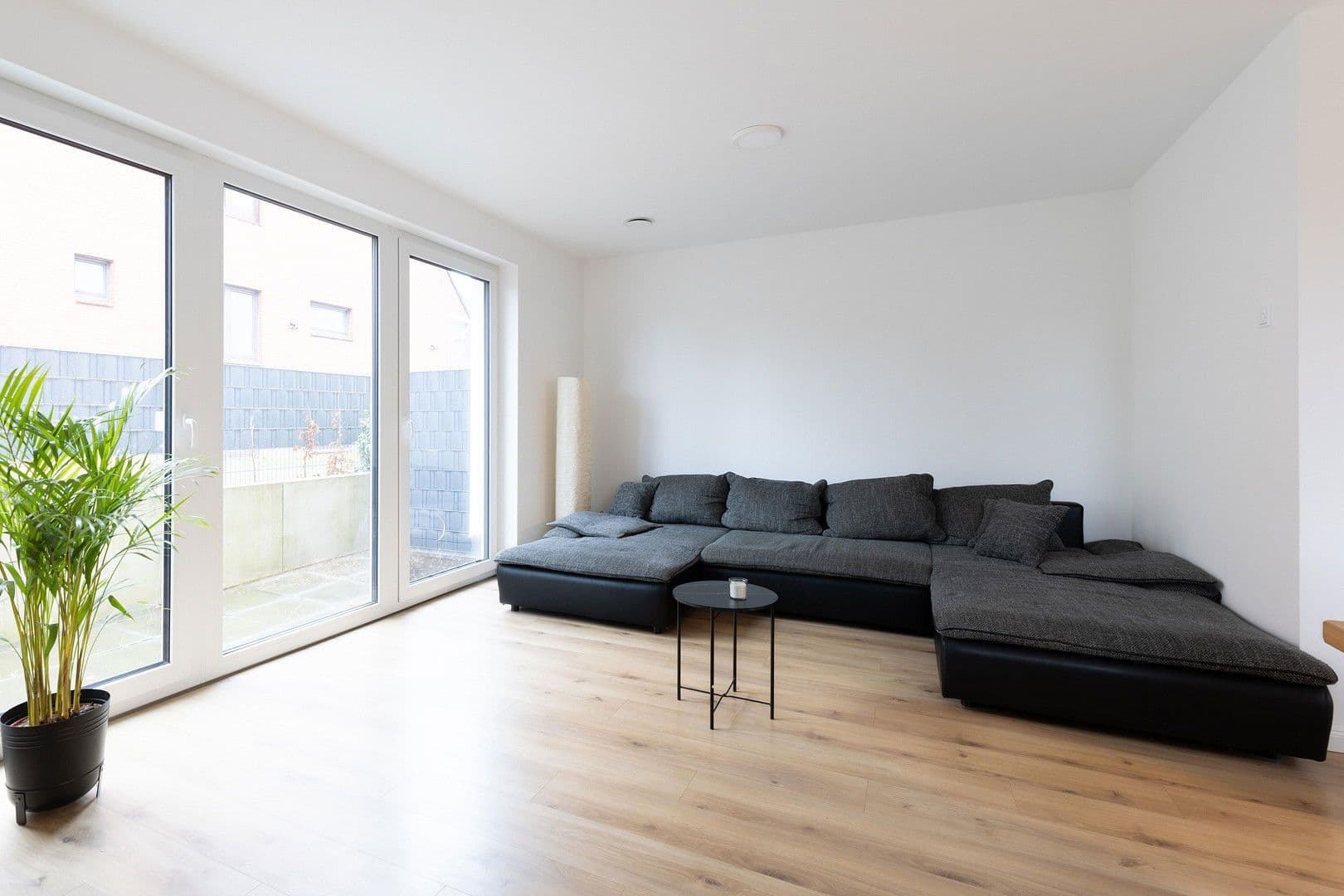 Prodej domu 122 m², pozemek 142 m², Reembusch 69, Hamburg, Hamburg Prodej domu 122 m², pozemek 142 m², Reembusch 69, Hamburg, Hamburg