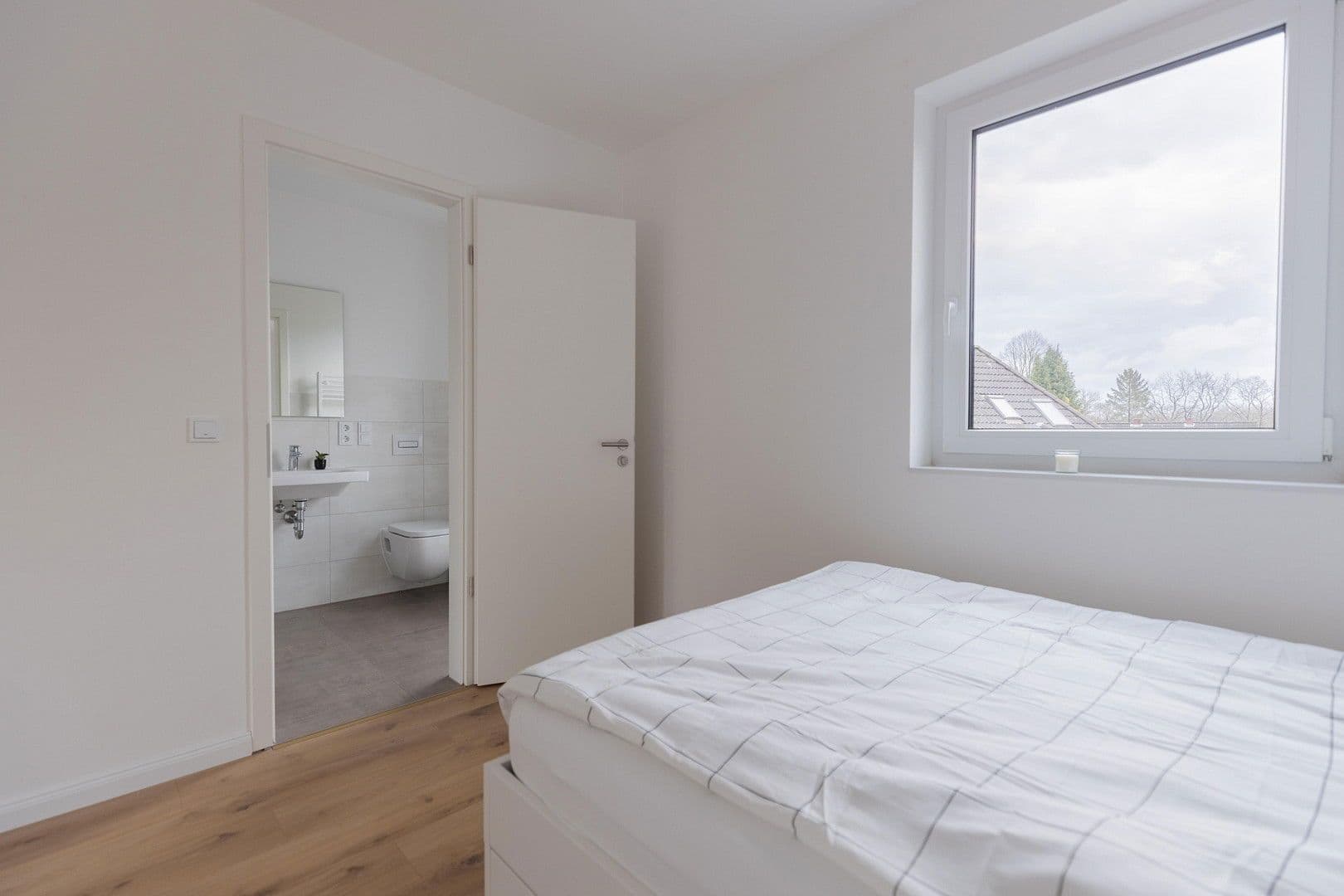 Prodej domu 122 m², pozemek 142 m², Reembusch 69, Hamburg, Hamburg Prodej domu 122 m², pozemek 142 m², Reembusch 69, Hamburg, Hamburg