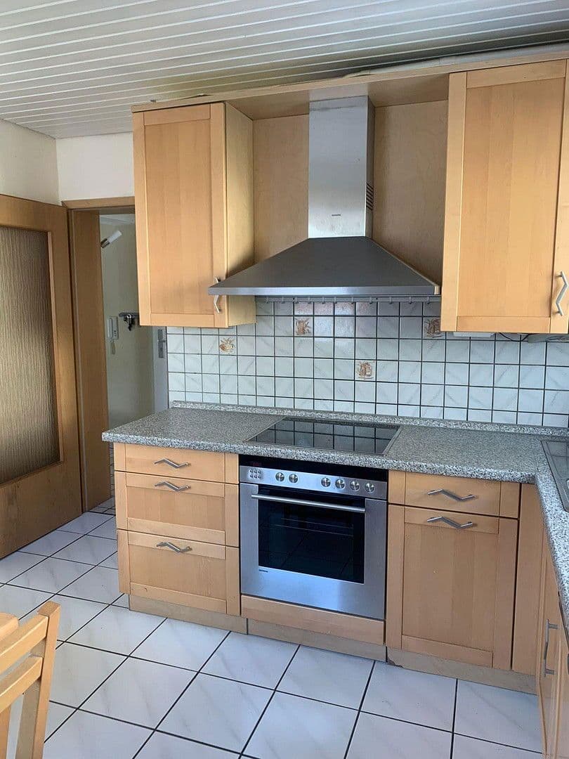 Pronájem bytu 15 m², Dammstrasse 34/3, Heilbronn, Bádensko-Württembersko Pronájem bytu 15 m², Dammstrasse 34/3, Heilbronn, Bádensko-Württembersko
