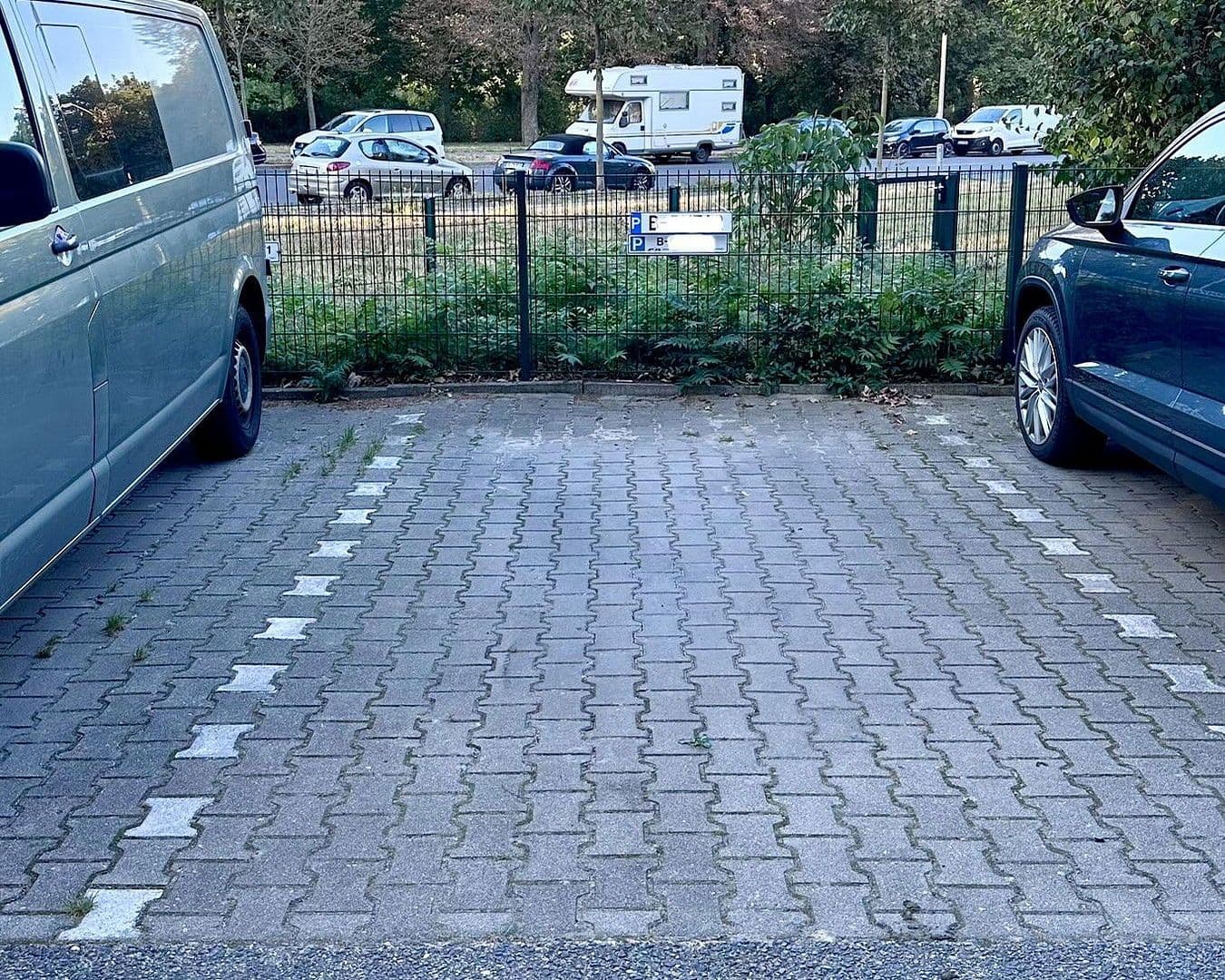 Pronájem garáže, Berlin, Berlín Pronájem garáže, Berlin, Berlín