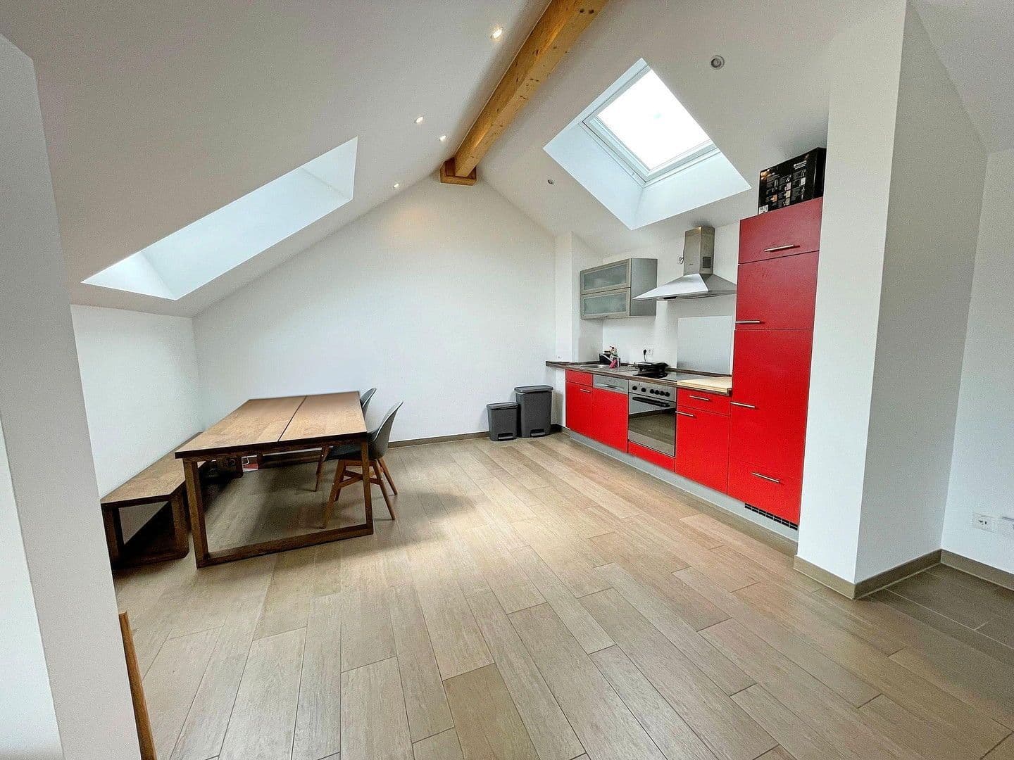 Pronájem bytu 2+1 80 m², München, Bavorsko Pronájem bytu 2+1 80 m², München, Bavorsko