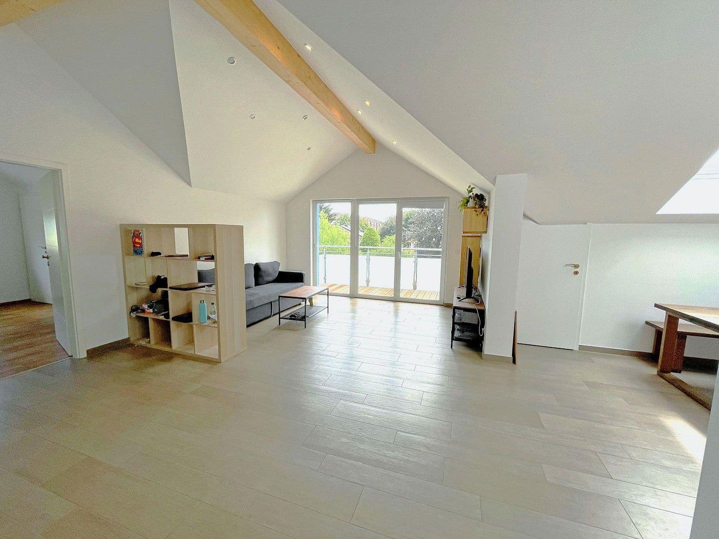 Pronájem bytu 2+1 80 m², München, Bavorsko Pronájem bytu 2+1 80 m², München, Bavorsko