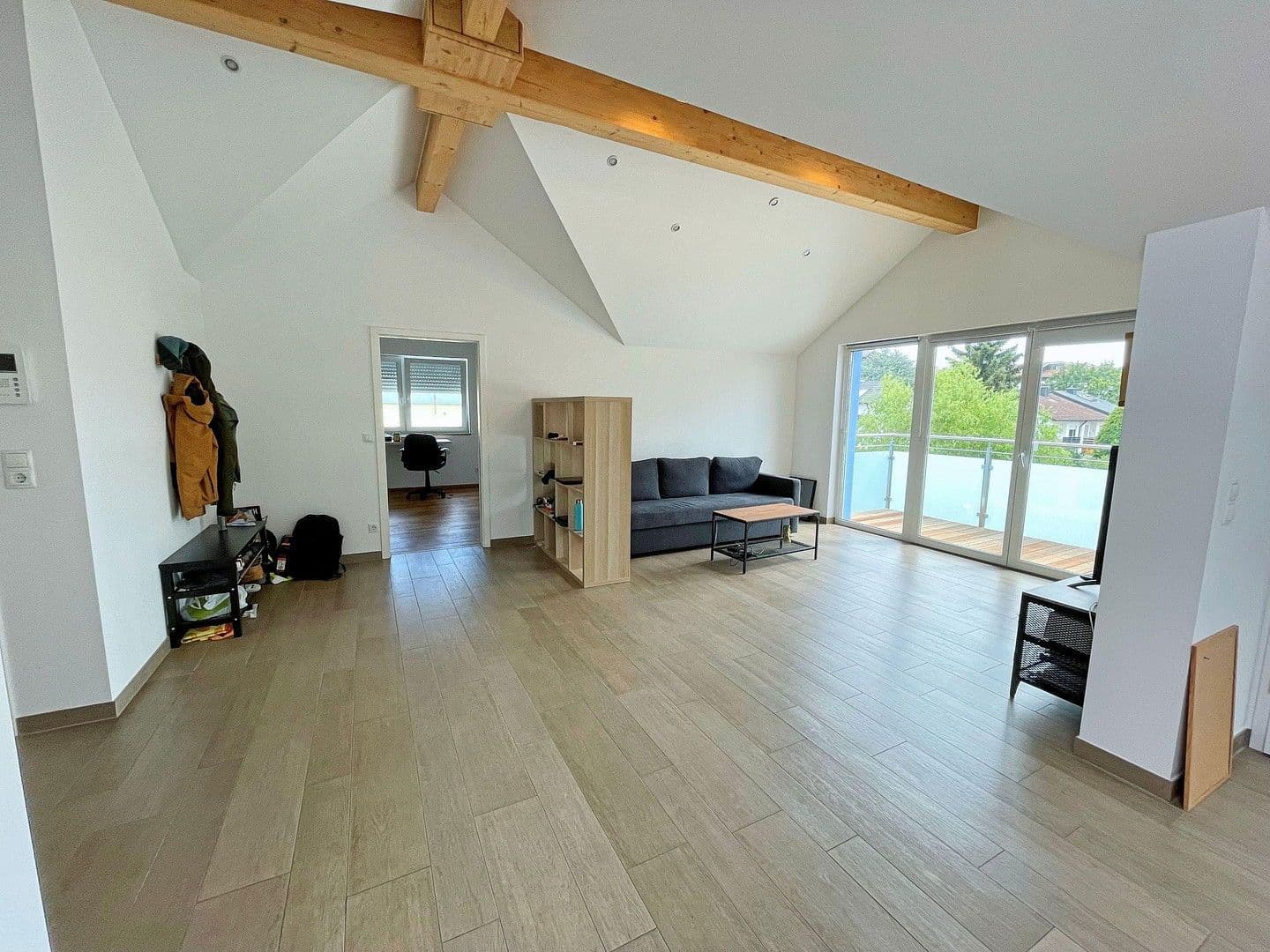 Pronájem bytu 2+1 80 m², München, Bavorsko Pronájem bytu 2+1 80 m², München, Bavorsko