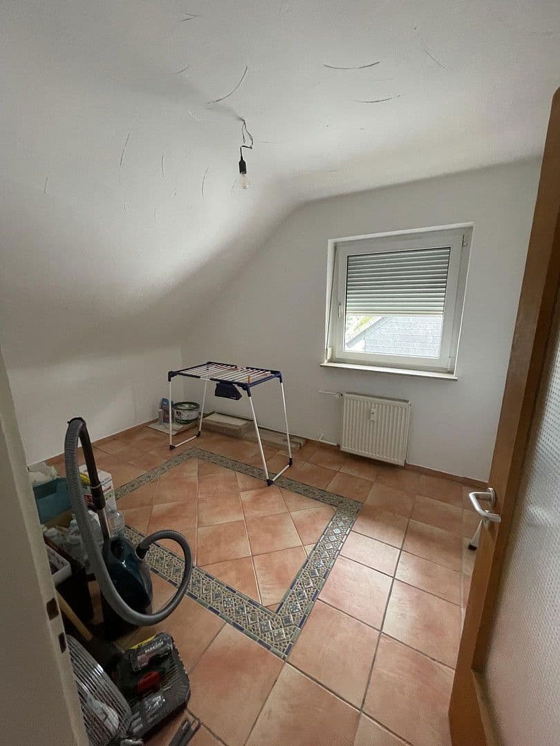 Pronájem bytu 4+1 80 m², Darmstadt, Hessen Pronájem bytu 4+1 80 m², Darmstadt, Hessen