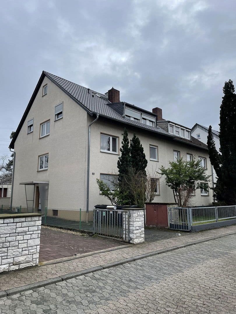 Pronájem bytu 4+1 80 m², Darmstadt, Hessen Pronájem bytu 4+1 80 m², Darmstadt, Hessen