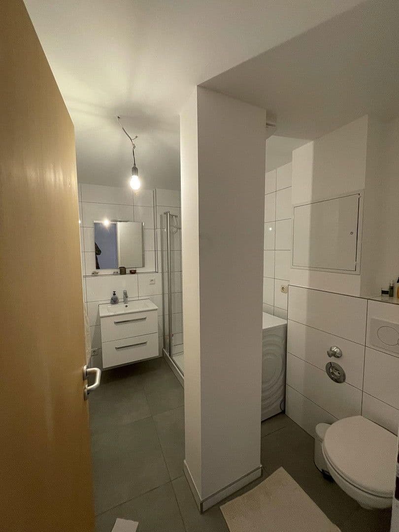 Pronájem bytu 4+1 80 m², Darmstadt, Hessen Pronájem bytu 4+1 80 m², Darmstadt, Hessen