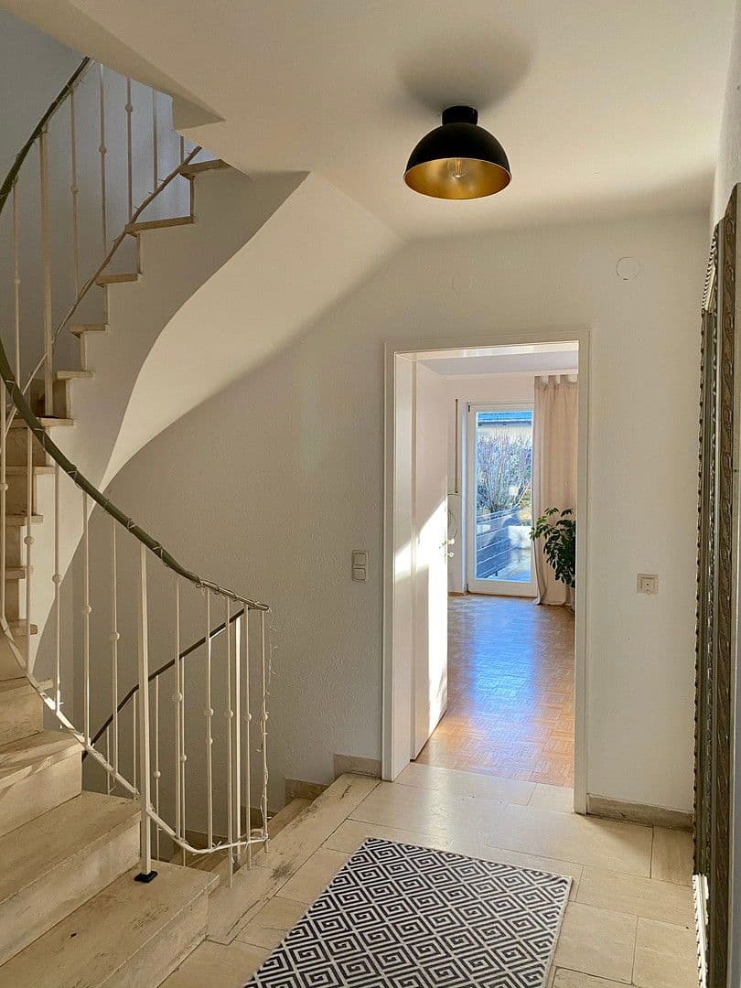 Pronájem domu 171 m², pozemek 250 m², Baldham, Bavorsko Pronájem domu 171 m², pozemek 250 m², Baldham, Bavorsko