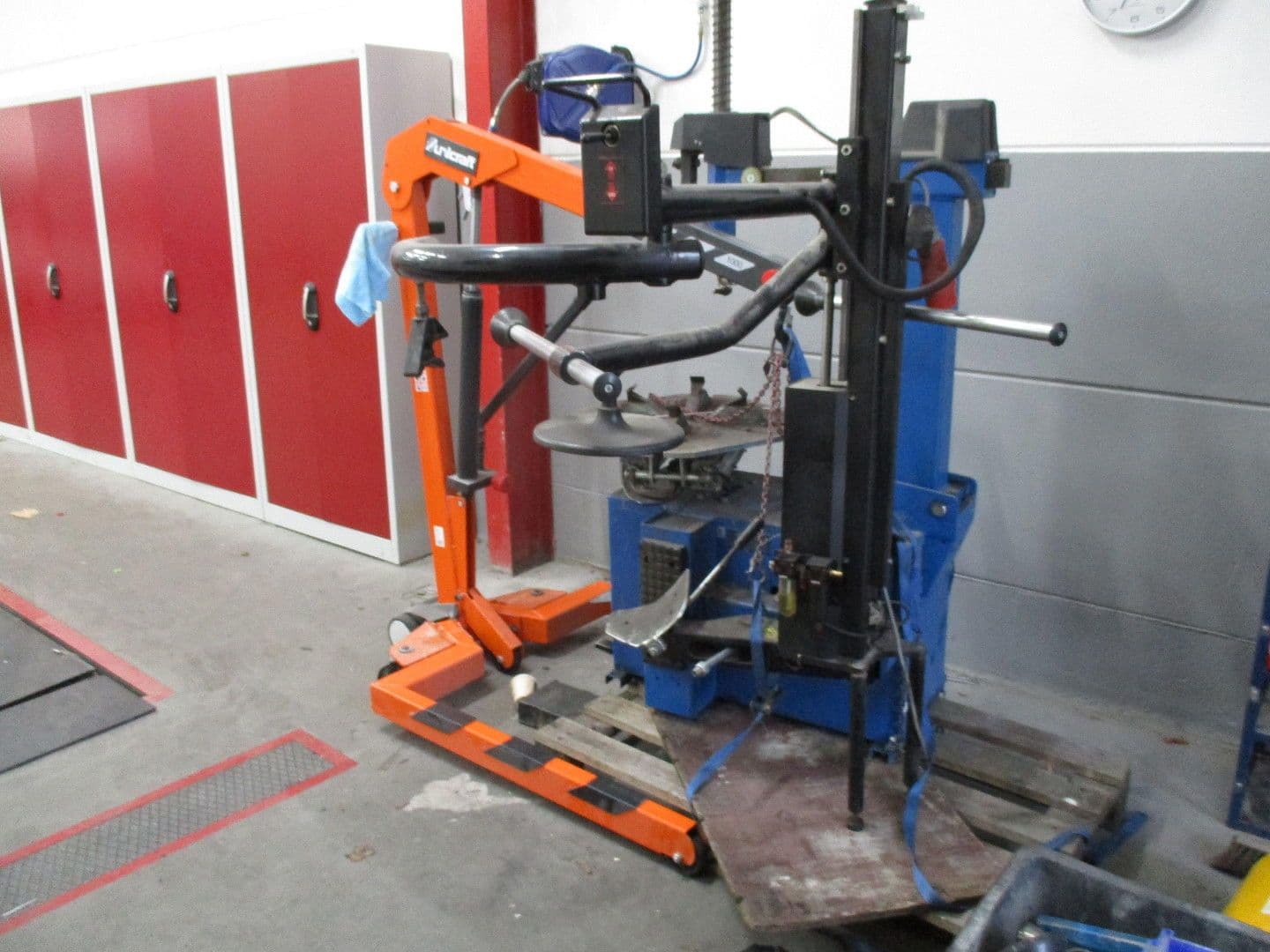 Pronájem nebytového prostoru 1.400 m², Berlin, Berlín Pronájem nebytového prostoru 1.400 m², Berlin, Berlín