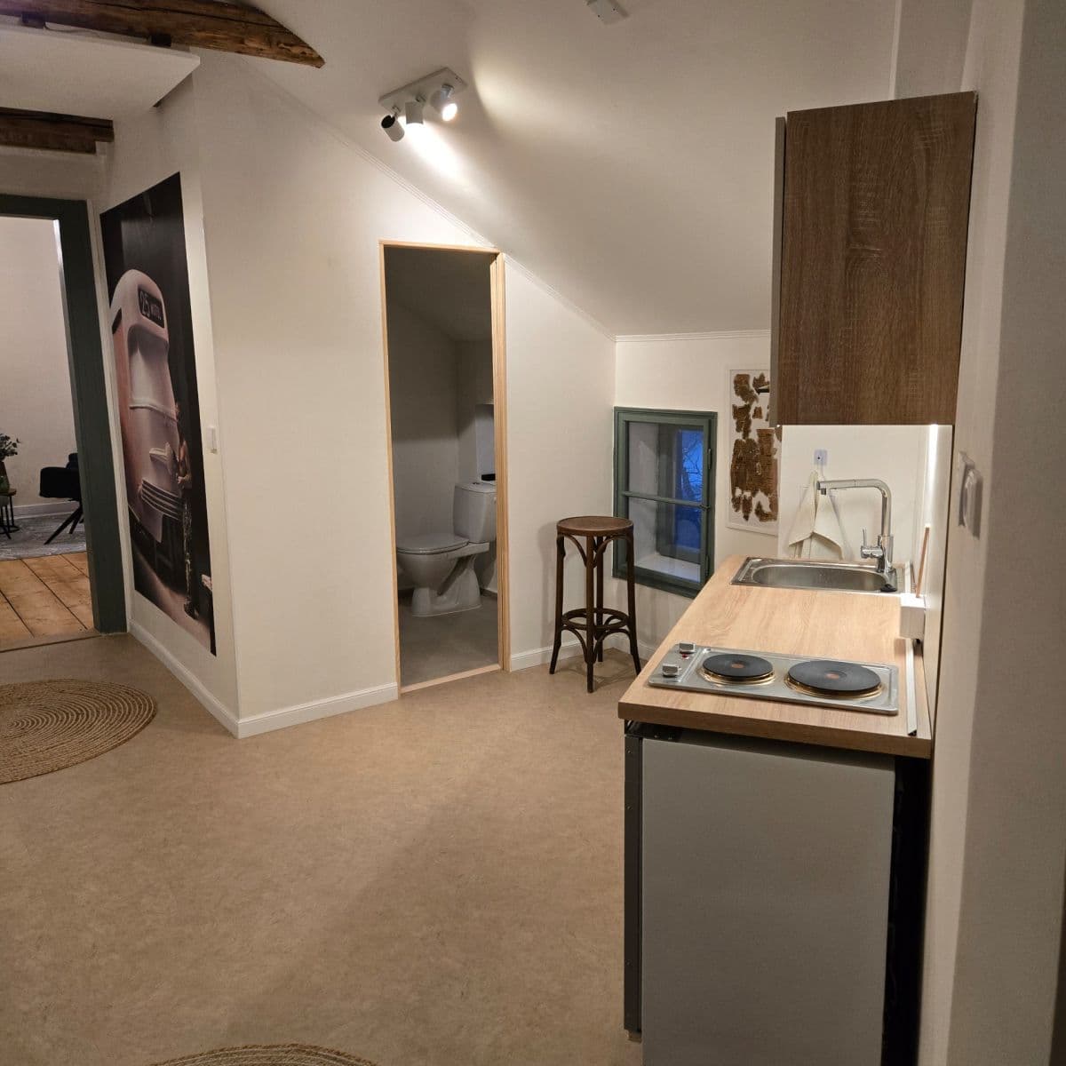 Pronájem bytu 1+1 38 m², Janáčkovo nábřeží, Praha, Praha Pronájem bytu 1+1 38 m², Janáčkovo nábřeží, Praha, Praha