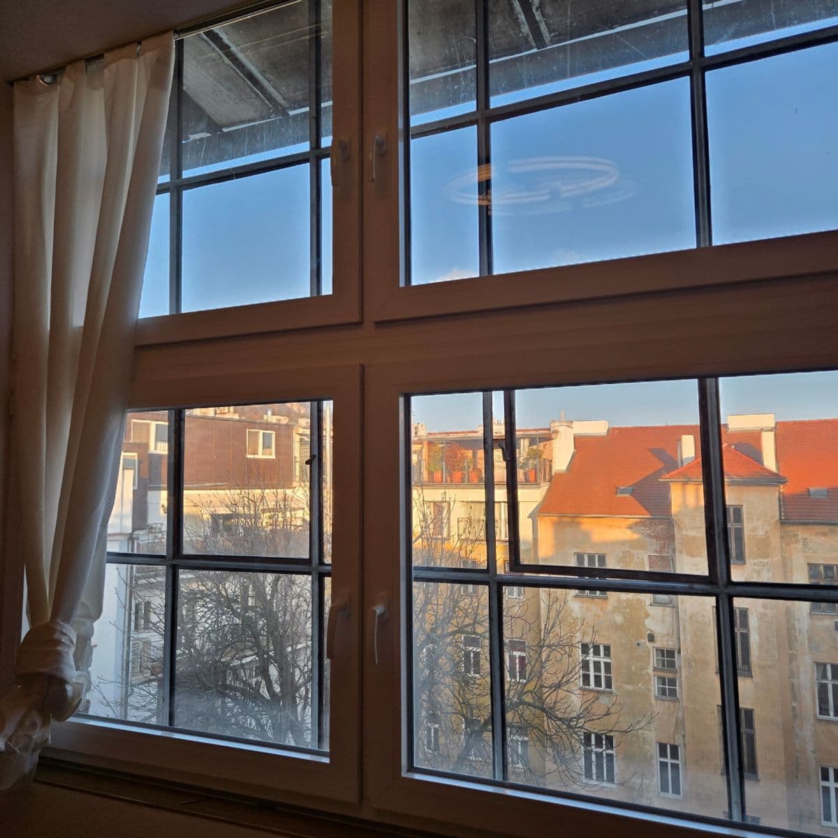 Pronájem bytu 1+1 38 m², Janáčkovo nábřeží, Praha, Praha Pronájem bytu 1+1 38 m², Janáčkovo nábřeží, Praha, Praha