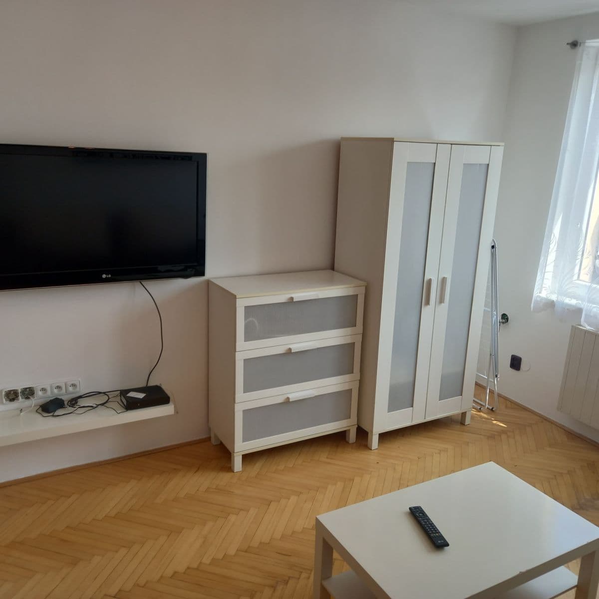 Pronájem bytu 1+1 36 m², Zeyerova, Ostrava, Moravskoslezský kraj Pronájem bytu 1+1 36 m², Zeyerova, Ostrava, Moravskoslezský kraj
