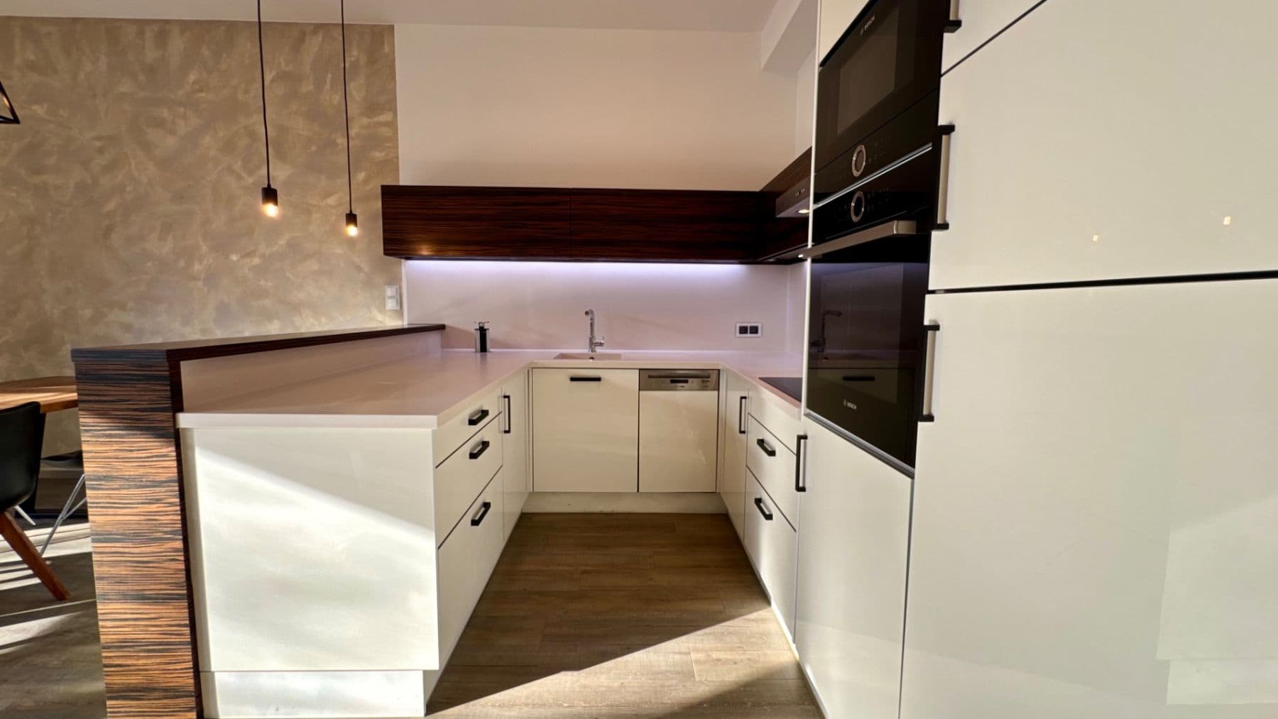 Pronájem bytu 3+kk 95 m², Račiněveská, Praha, Praha Pronájem bytu 3+kk 95 m², Račiněveská, Praha, Praha