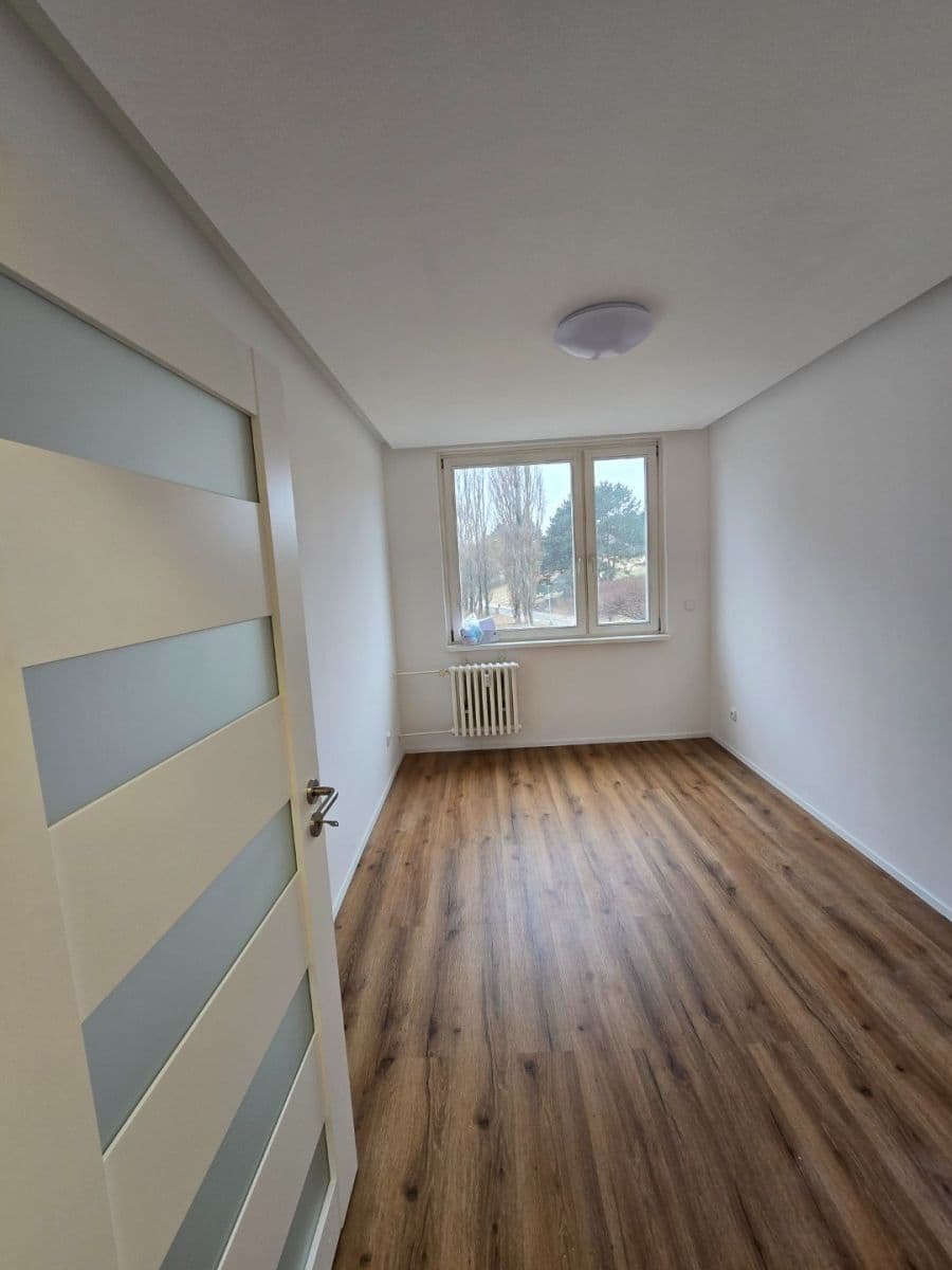 Pronájem bytu 2+kk 43 m², Ciolkovského, Praha, Praha Pronájem bytu 2+kk 43 m², Ciolkovského, Praha, Praha