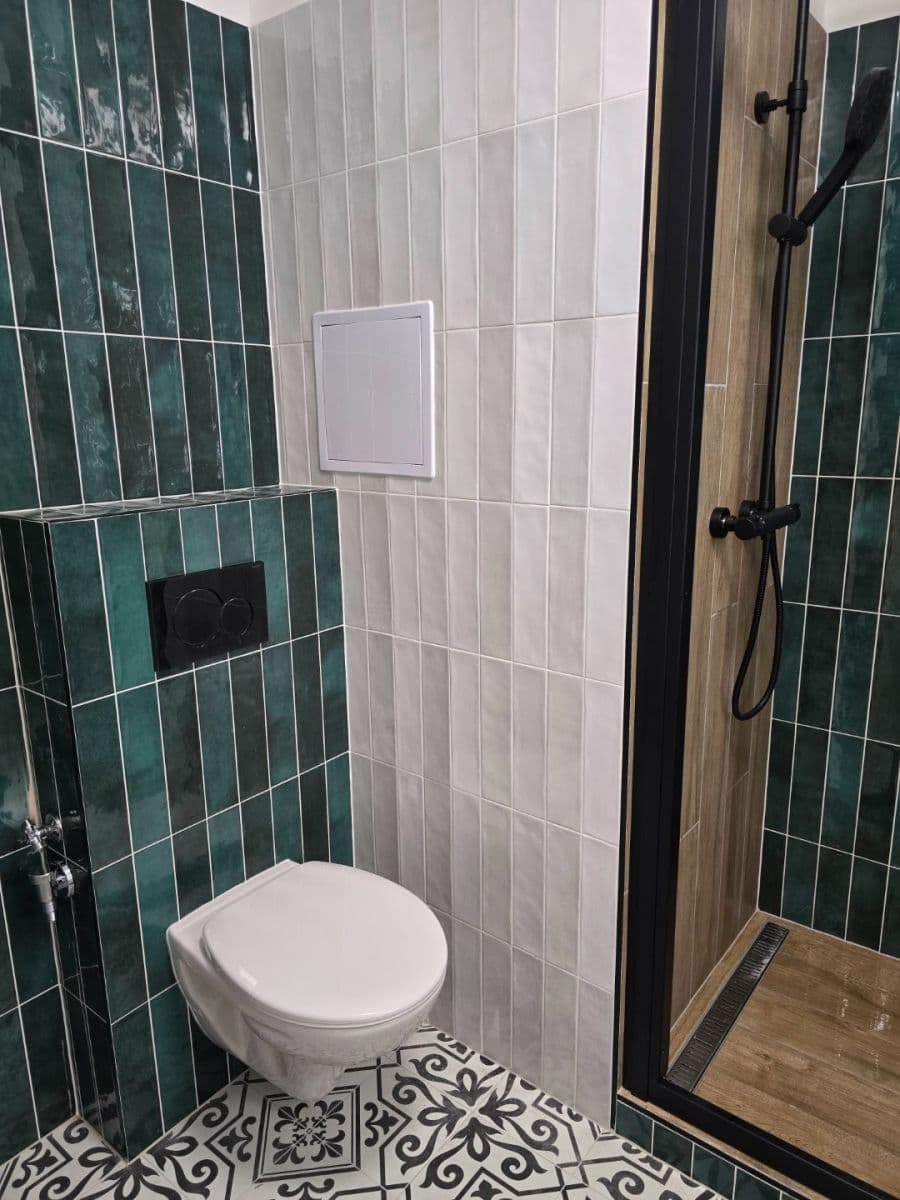 Pronájem bytu 2+kk 43 m², Ciolkovského, Praha, Praha Pronájem bytu 2+kk 43 m², Ciolkovského, Praha, Praha