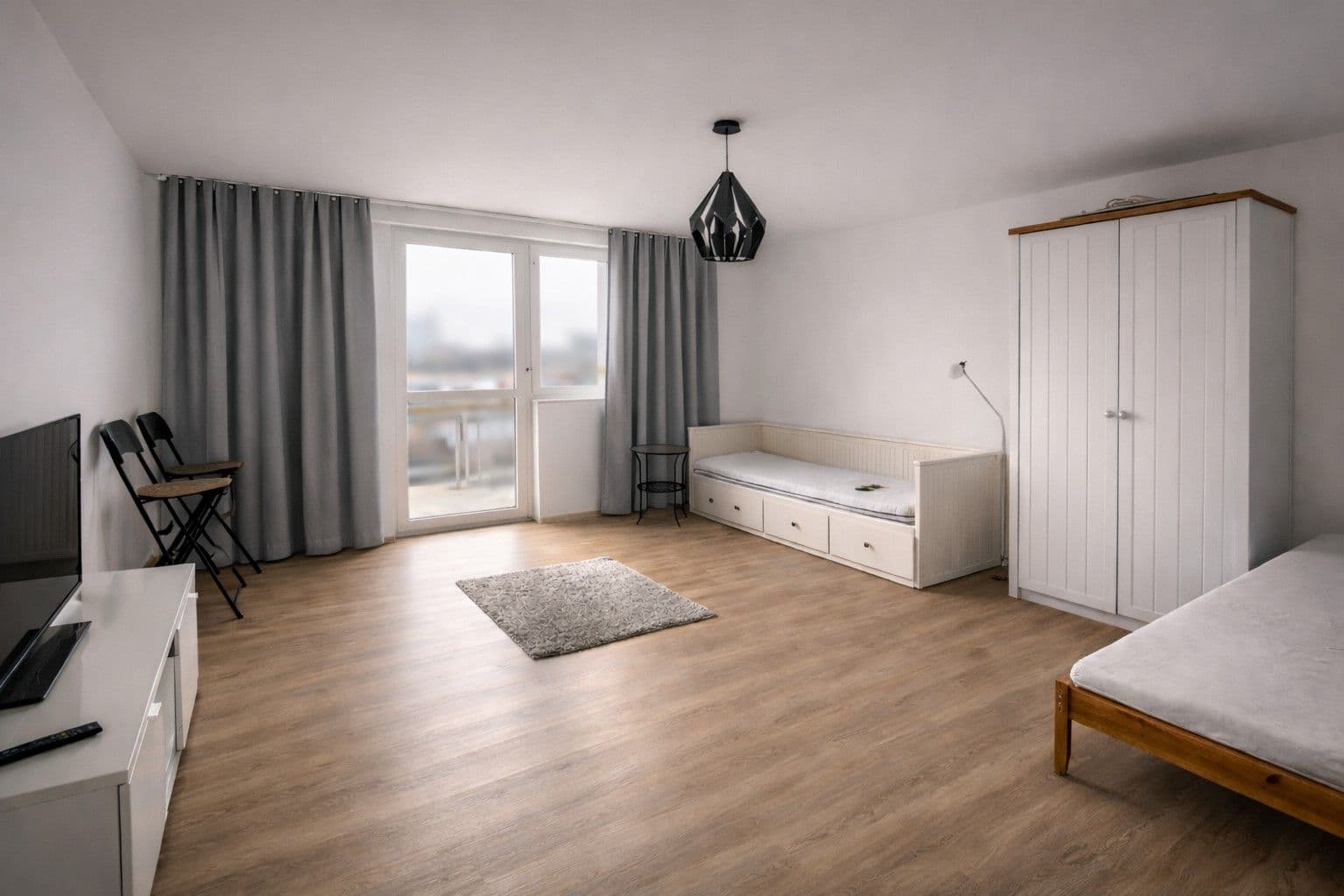 Pronájem bytu 2+kk 48 m², Mlýnská, Brno, Jihomoravský kraj Pronájem bytu 2+kk 48 m², Mlýnská, Brno, Jihomoravský kraj