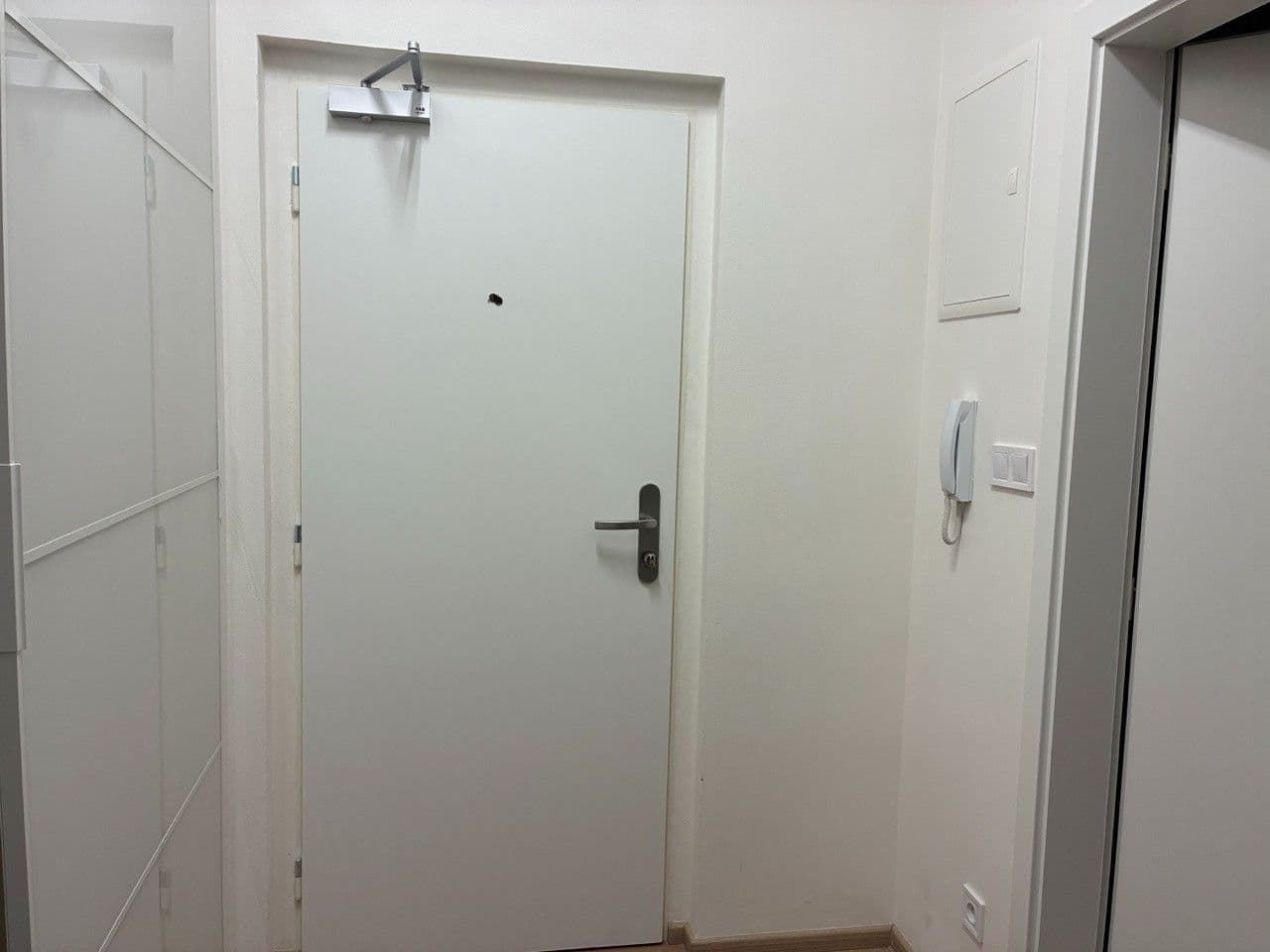 Pronájem bytu 1+1 39 m², Sinkulova, Praha, Praha Pronájem bytu 1+1 39 m², Sinkulova, Praha, Praha