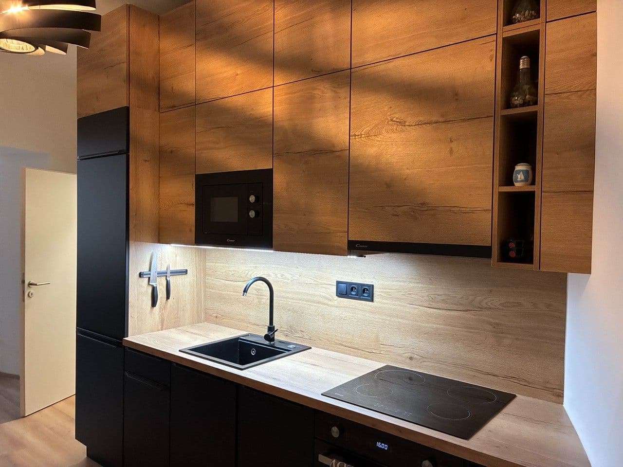 Pronájem bytu 1+1 39 m², Sinkulova, Praha, Praha Pronájem bytu 1+1 39 m², Sinkulova, Praha, Praha