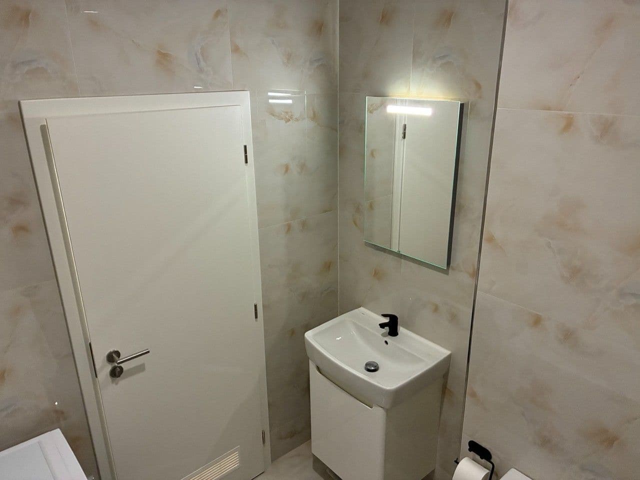 Pronájem bytu 1+1 39 m², Sinkulova, Praha, Praha Pronájem bytu 1+1 39 m², Sinkulova, Praha, Praha